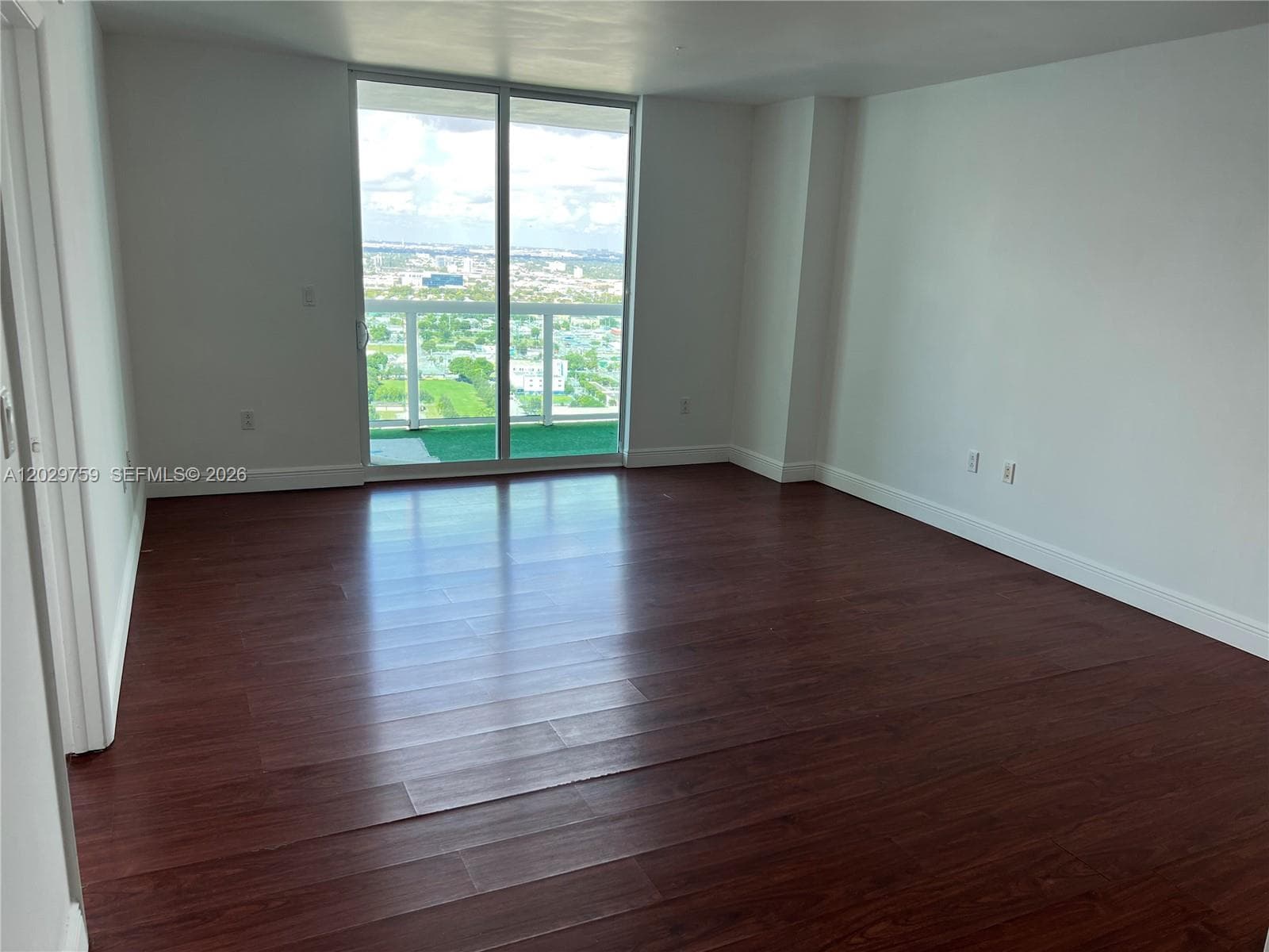 1800 N Bayshore Dr # 3904, Miami FL 33132 — 2
