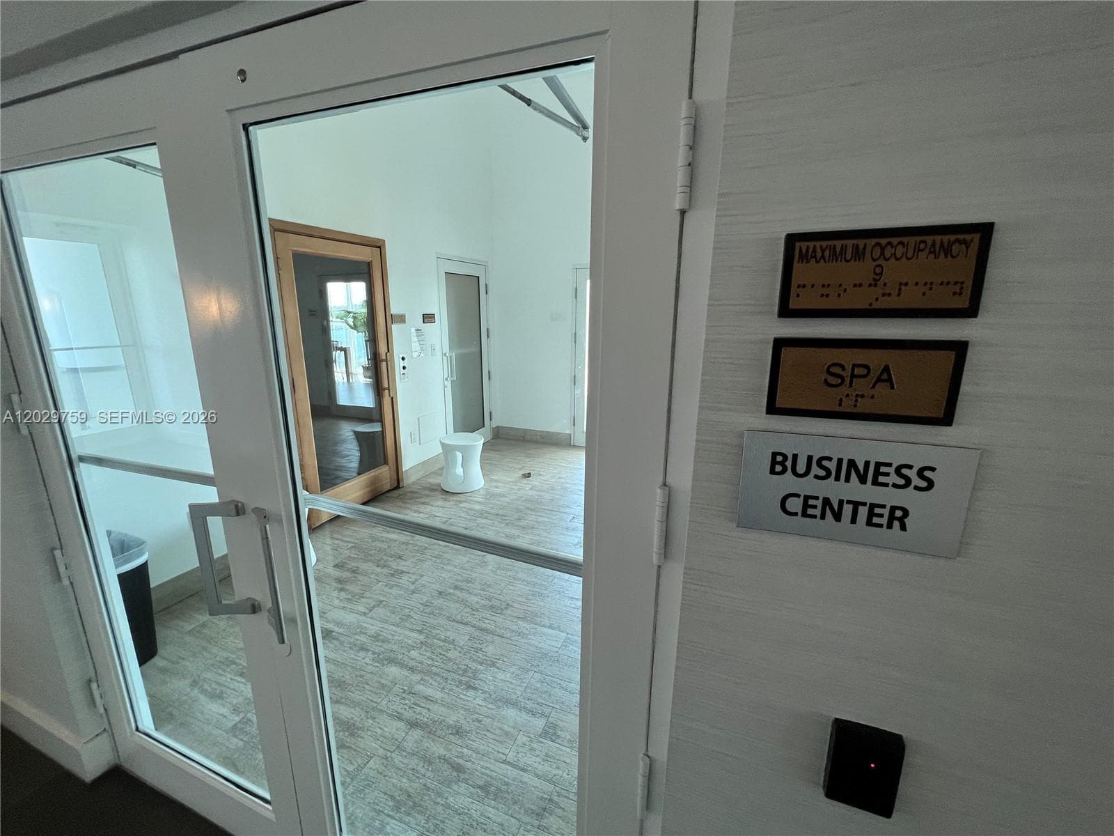 1800 N Bayshore Dr # 3904, Miami FL 33132 — 17