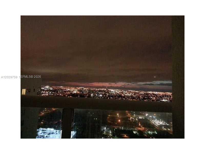 1800 N Bayshore Dr # 3904, Miami FL 33132 — 10