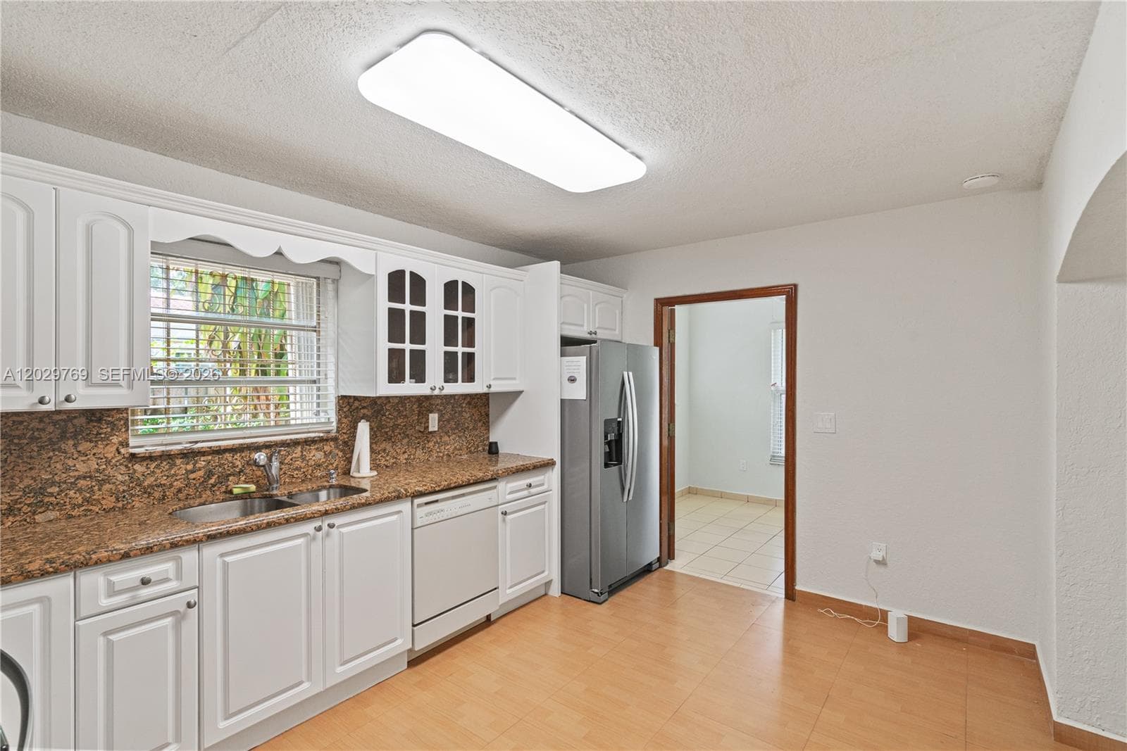 210 E 61st St, Hialeah FL 33013 — 29