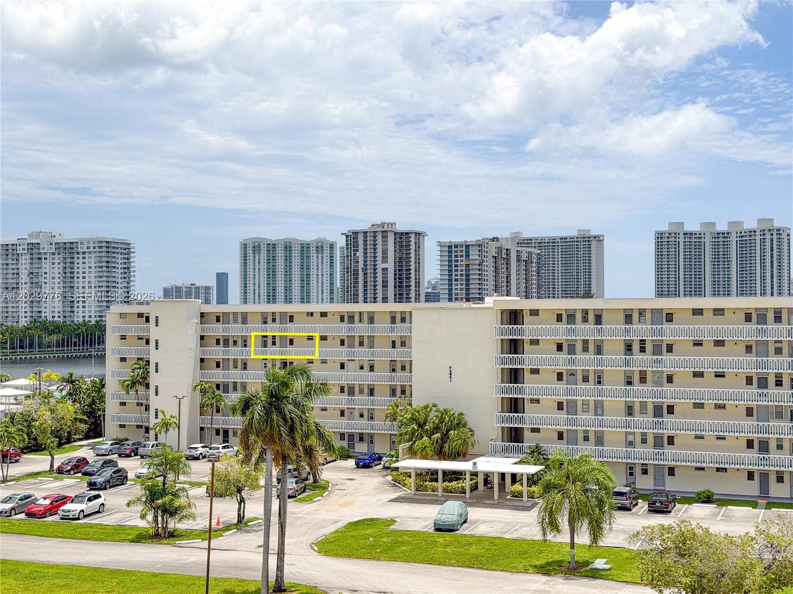 2861 Leonard Dr # F503, Aventura FL 33160 — 32