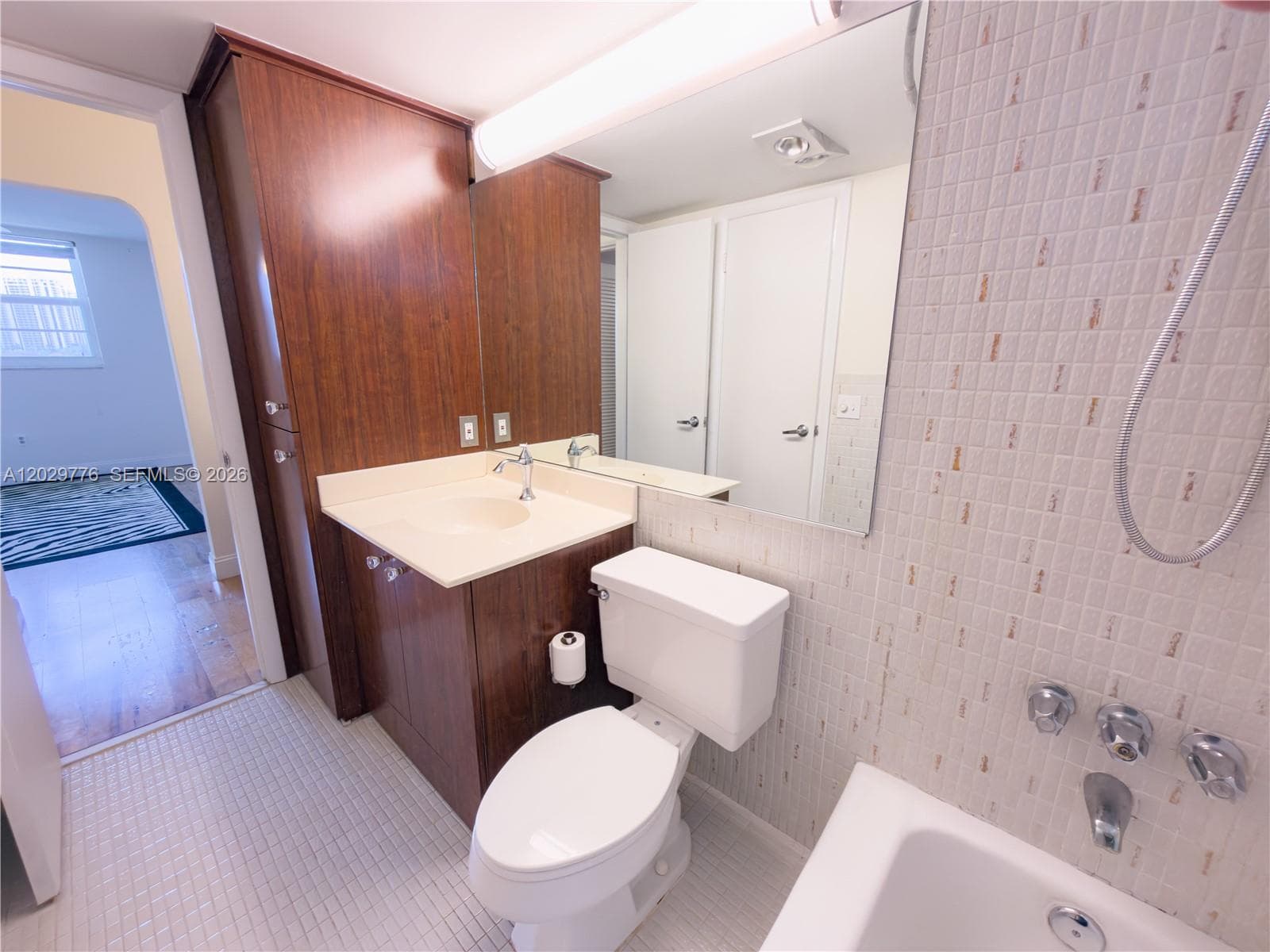 2861 Leonard Dr # F503, Aventura FL 33160 — 24