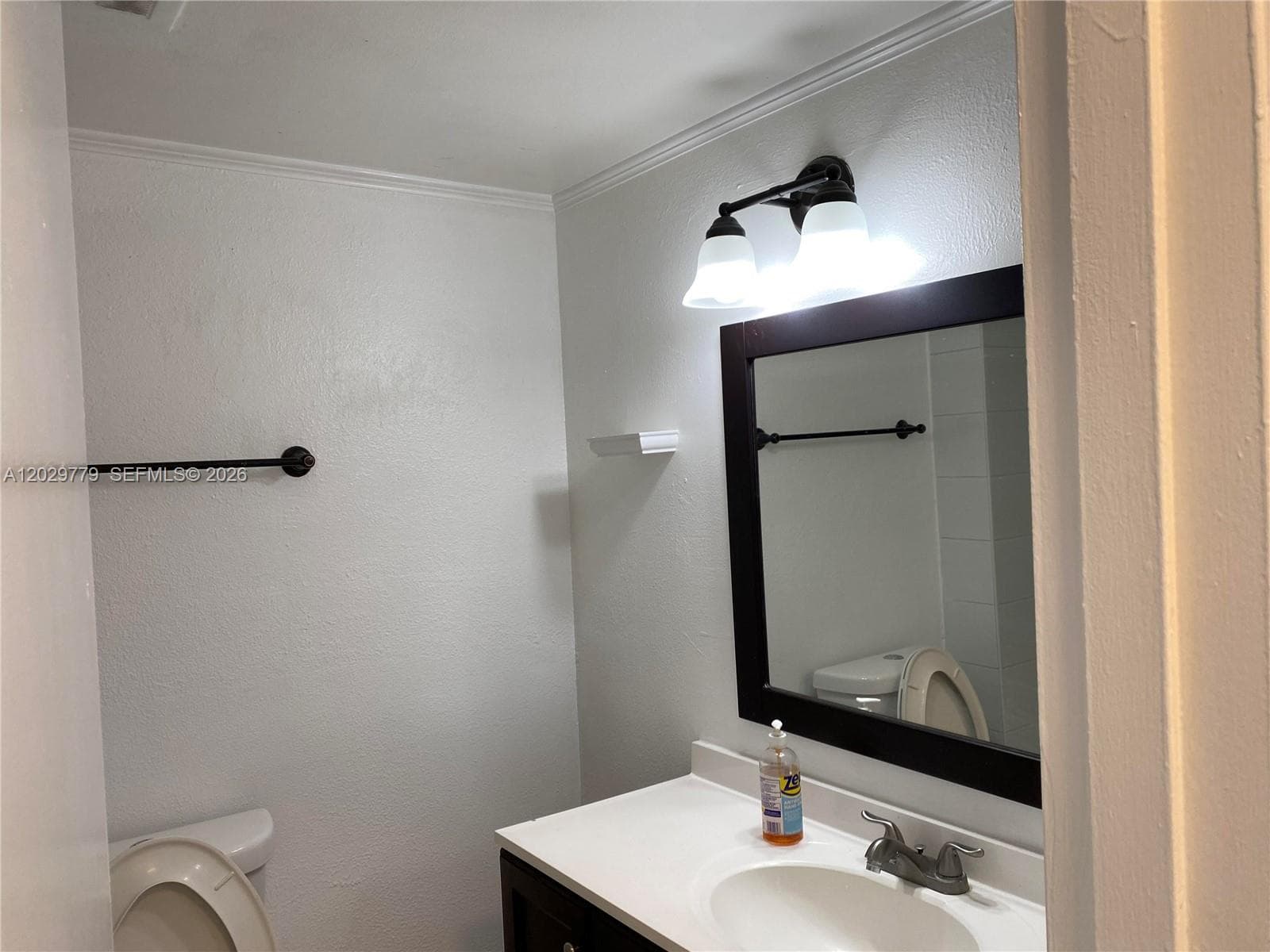 4670 NW 79th Ave # 1H, Doral FL 33166 — 3