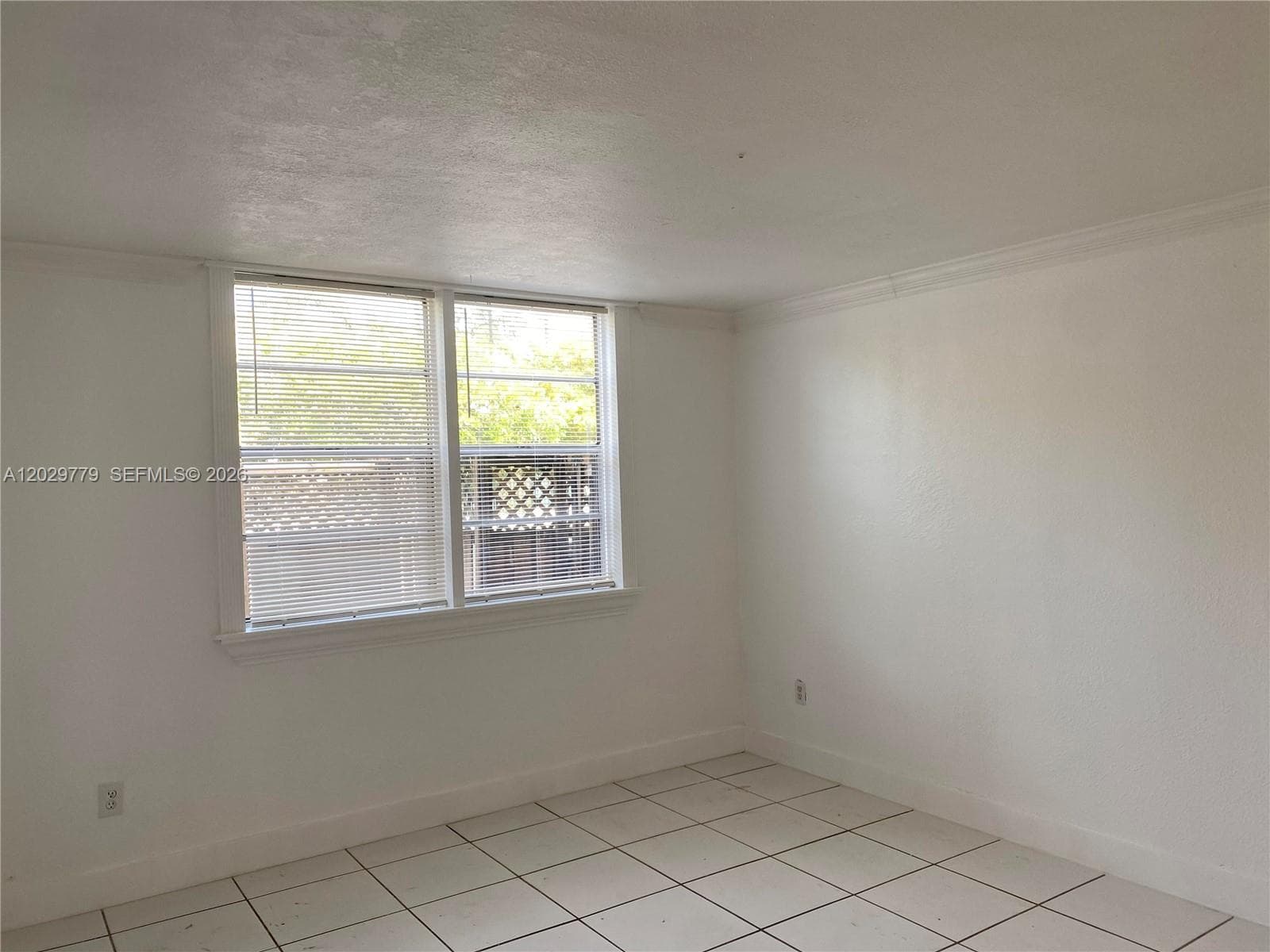 4670 NW 79th Ave # 1H, Doral FL 33166 — 5