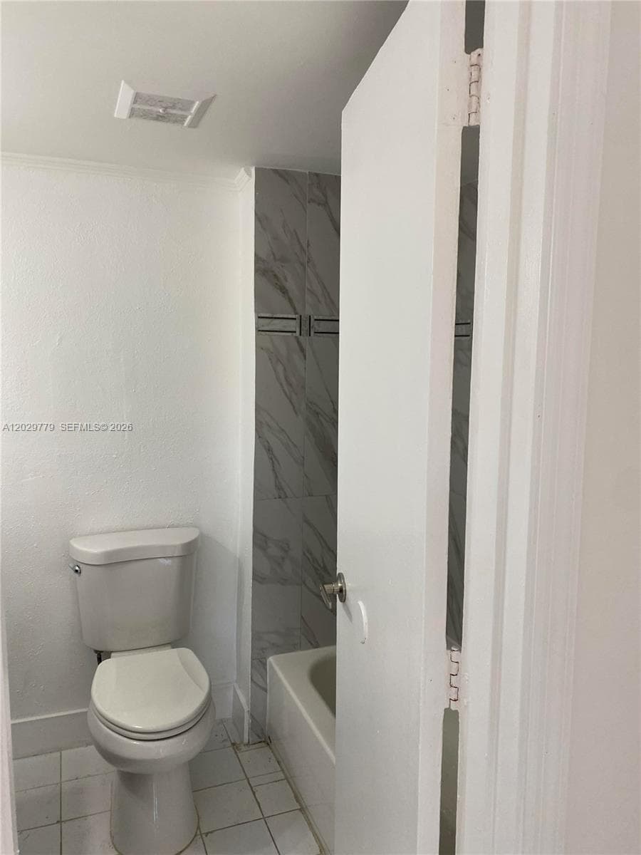4670 NW 79th Ave # 1H, Doral FL 33166 — 4