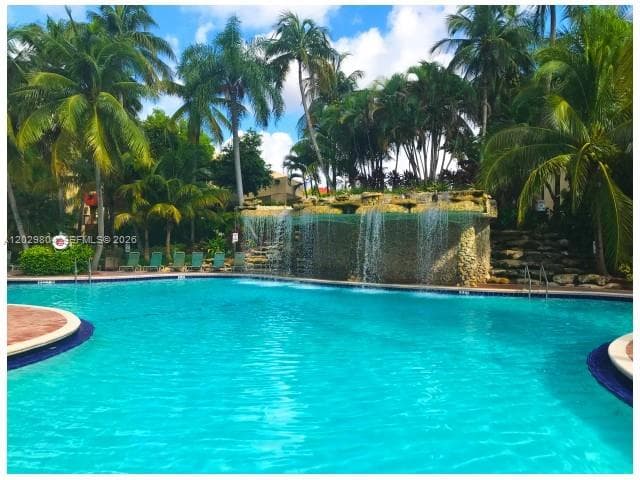 9619 Fontainebleau Blvd # 419, Miami FL 33172 — 2
