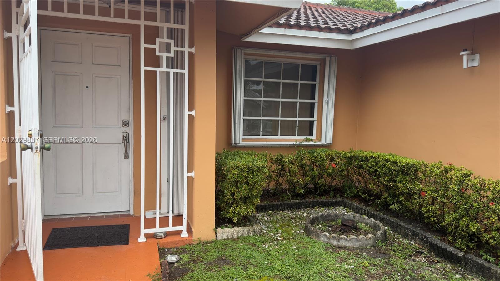 5890 SW 147th Ct, Miami FL 33193 — 1