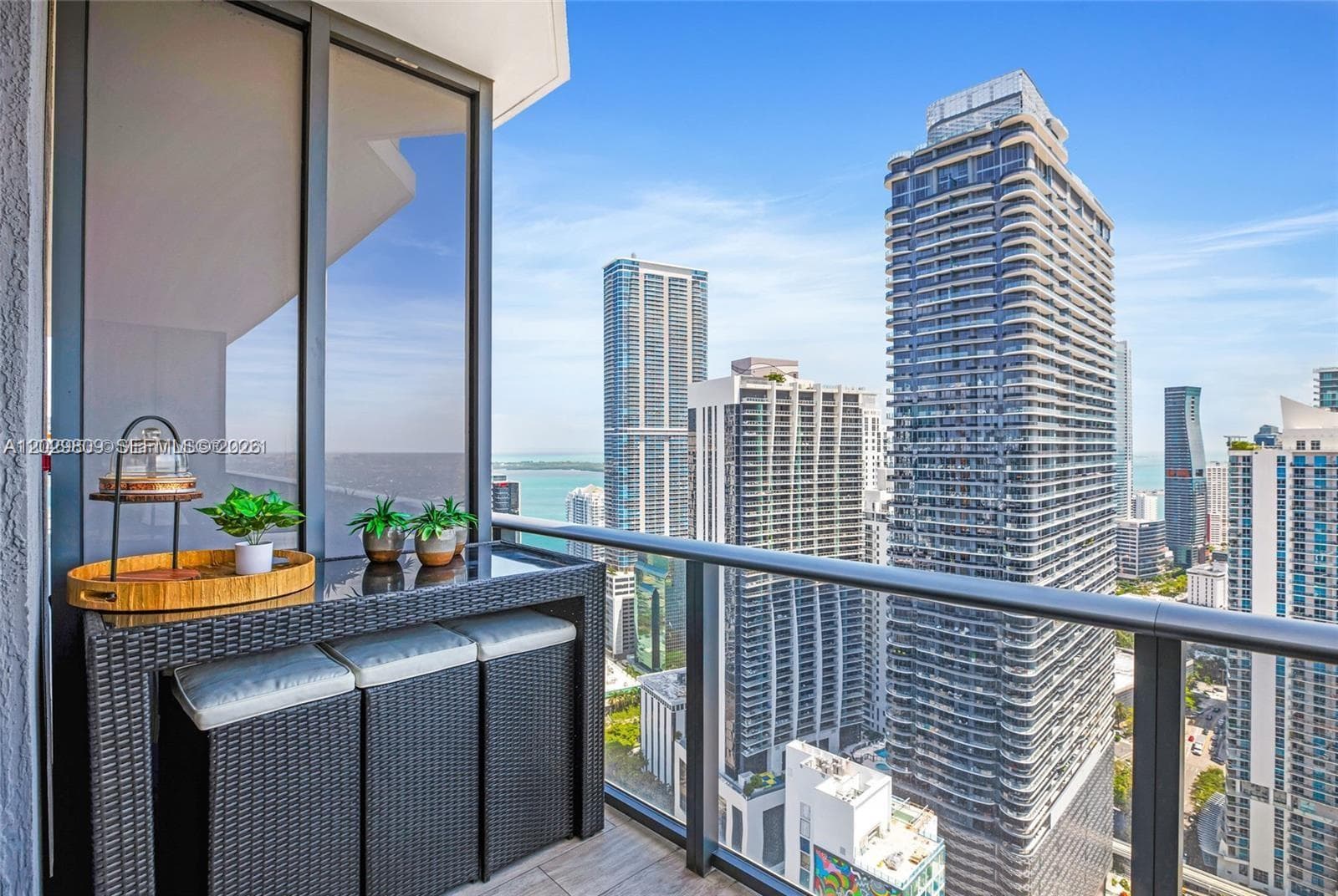 45 SW 9th St # 4204, Miami FL 33130 — 11