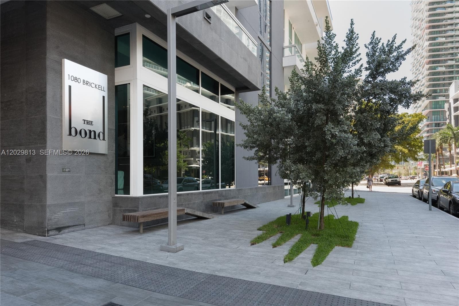 1080 Brickell Ave # 4105, Miami FL 33131 — 16