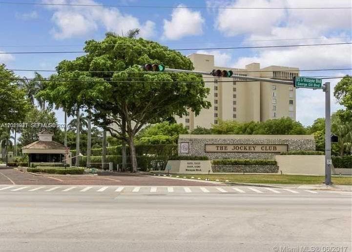 11111 Biscayne Blvd # 6H, Miami FL 33181 — 8