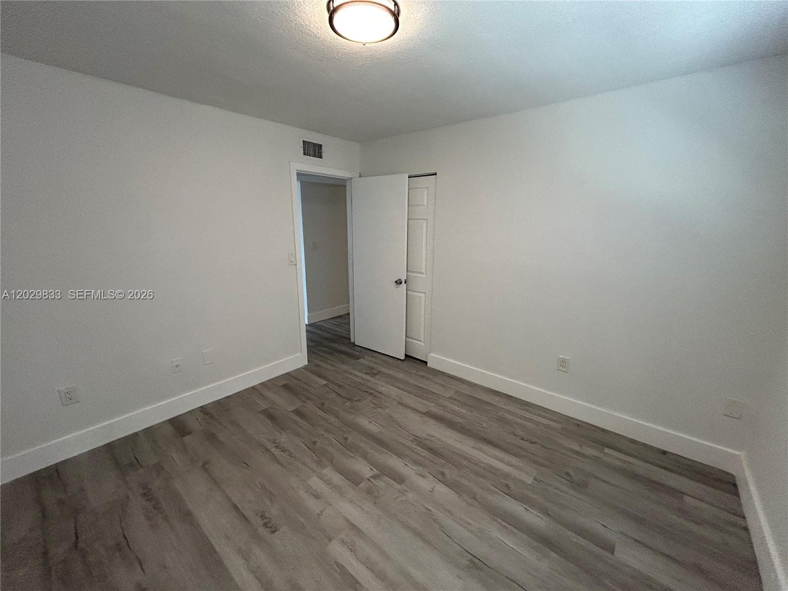 5960 W 25th Ct # 102, Hialeah FL 33016 — 12