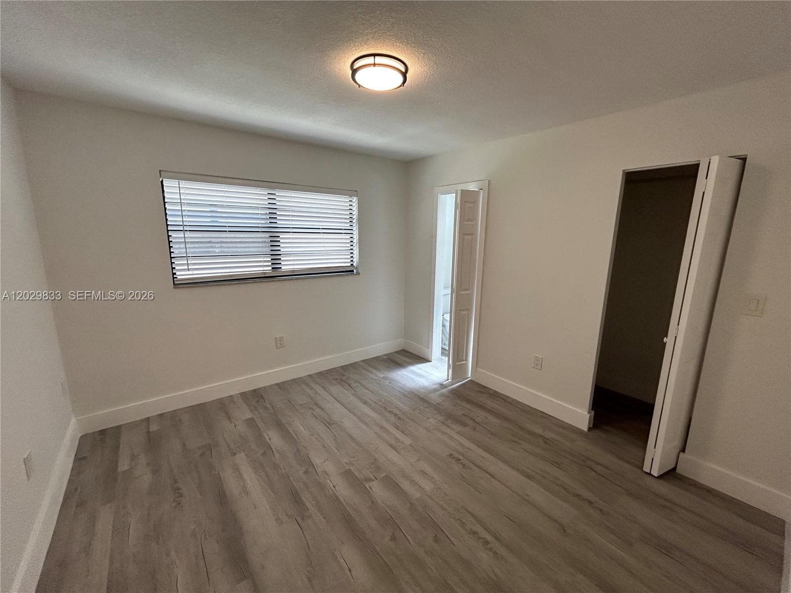 5960 W 25th Ct # 102, Hialeah FL 33016 — 11