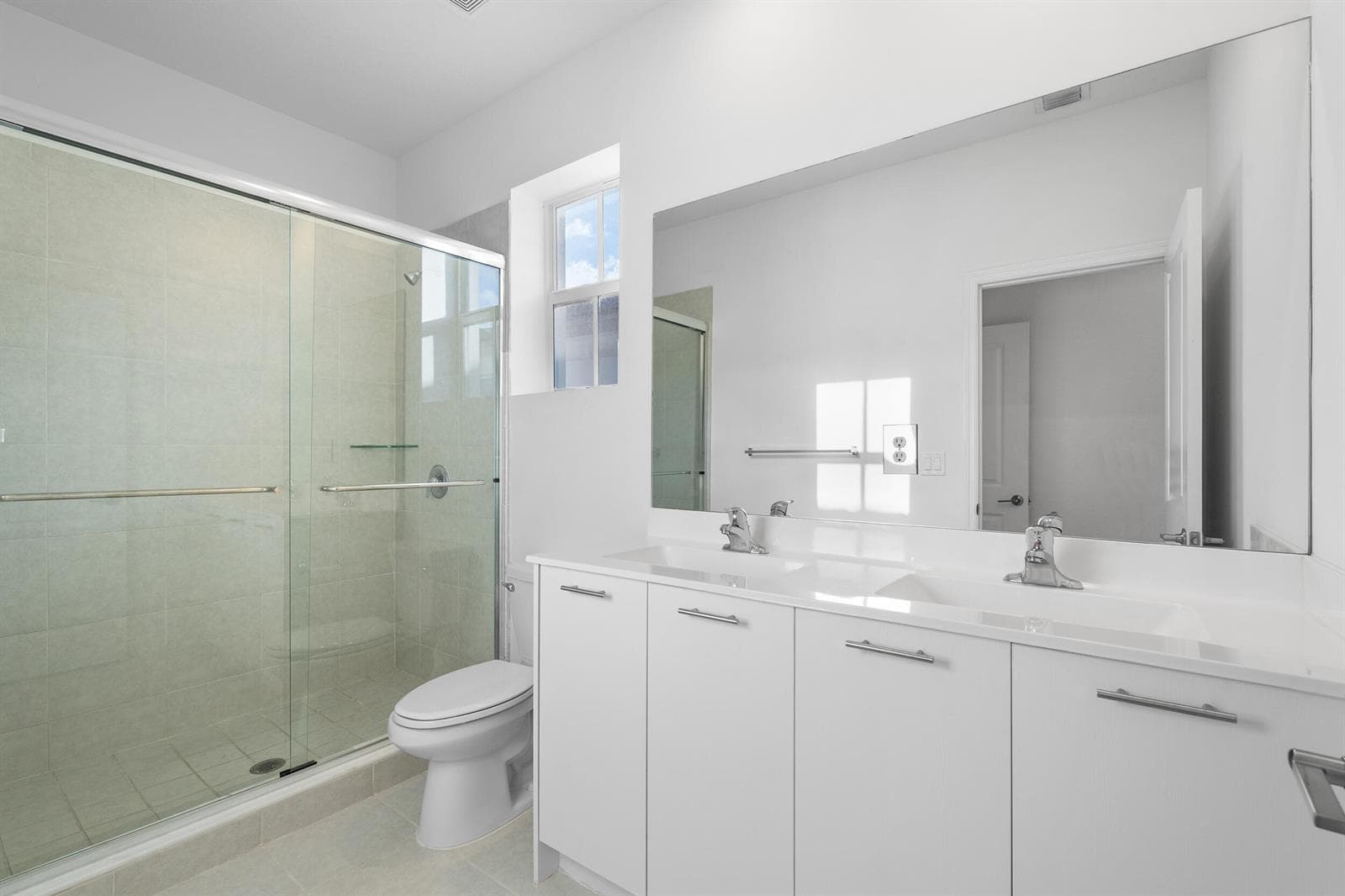 2405 NW 131st Circle, Miami FL 33167 — 17