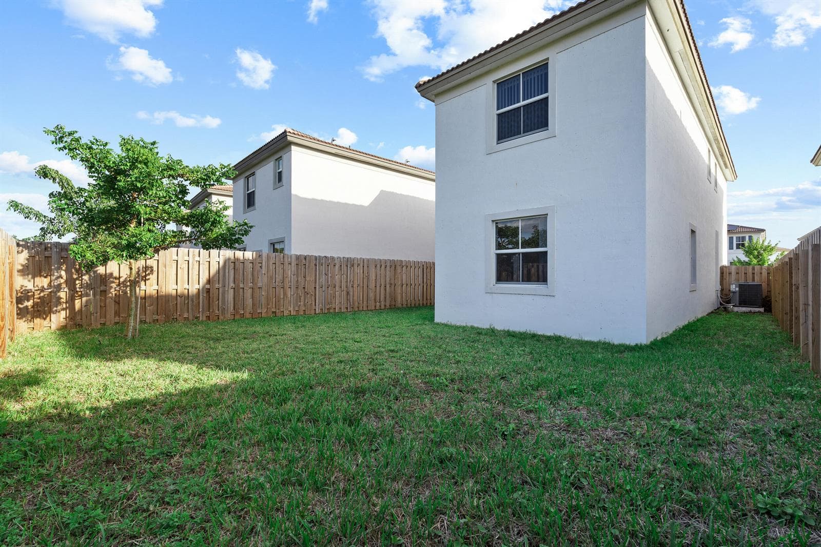 2405 NW 131st Circle, Miami FL 33167 — 24