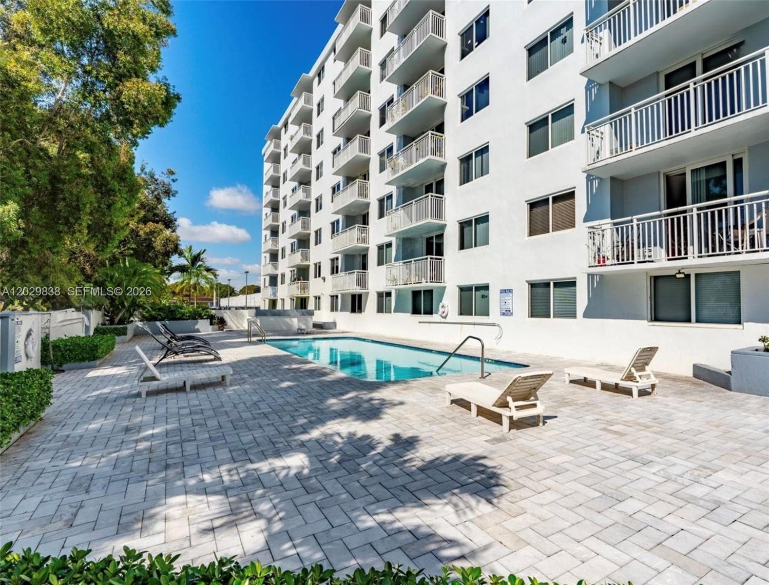 1251 NE 108th St # 617, Miami FL 33161 — 1