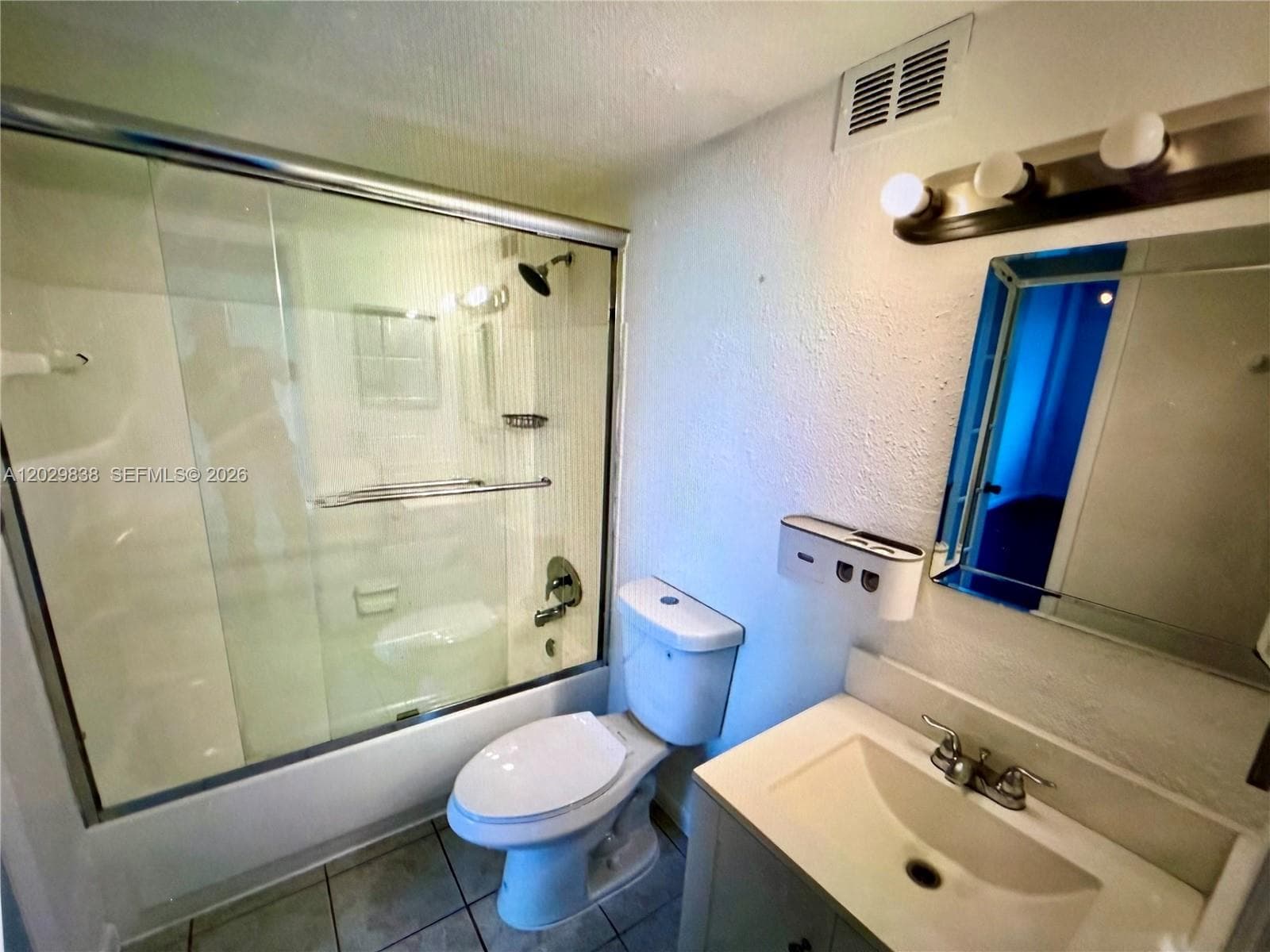 1251 NE 108th St # 617, Miami FL 33161 — 19