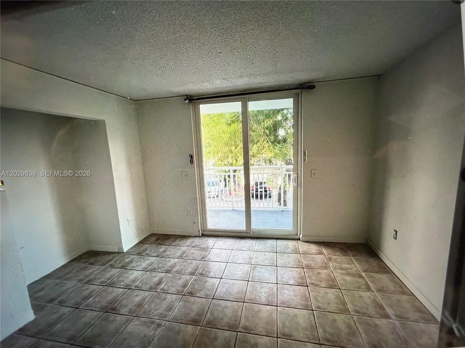 1251 NE 108th St # 617, Miami FL 33161 — 21