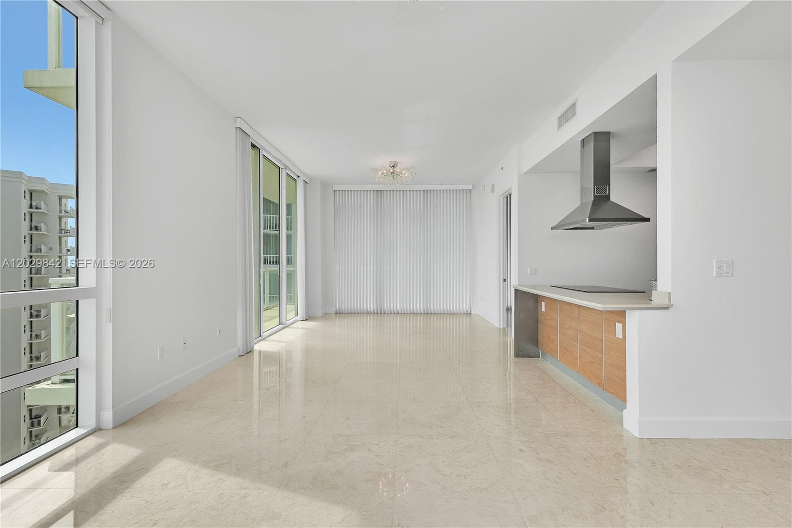 218 SE 14th St, Miami FL 33131 — 8
