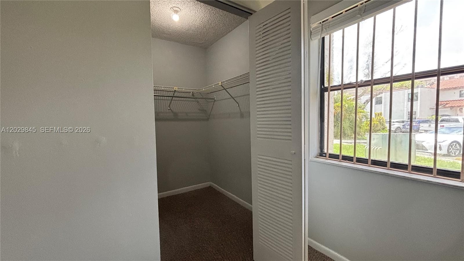 10303 NW 9th St Cir # 16, Miami FL 33172 — 27