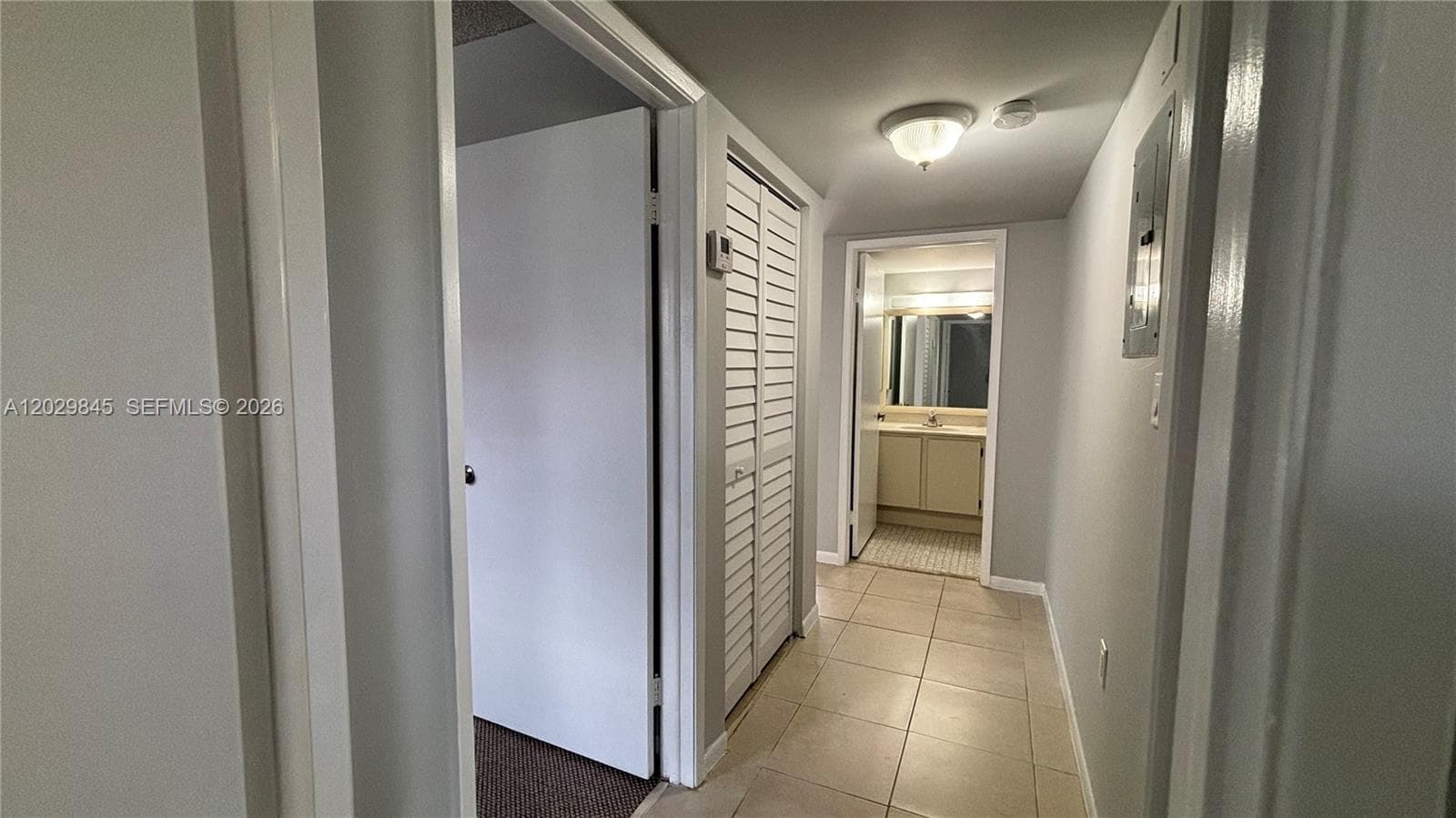 10303 NW 9th St Cir # 16, Miami FL 33172 — 30