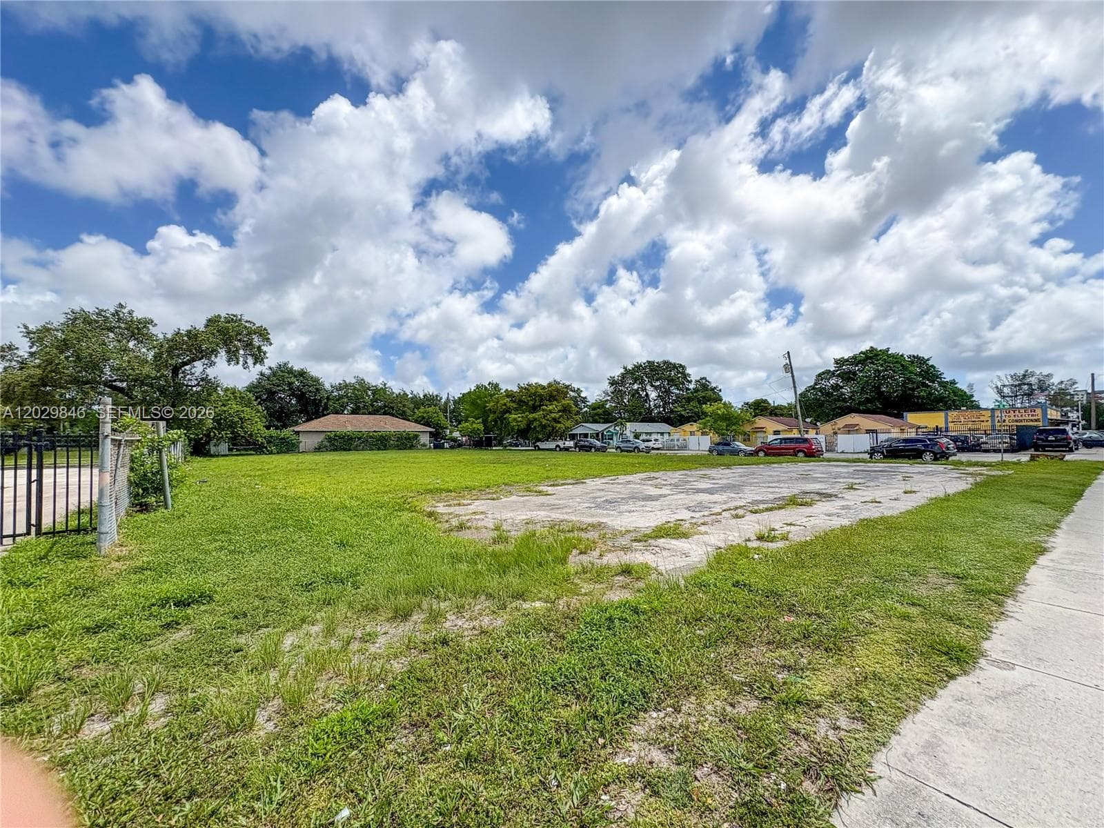 7920 NW 11th Ave, Miami FL 33150 — 6