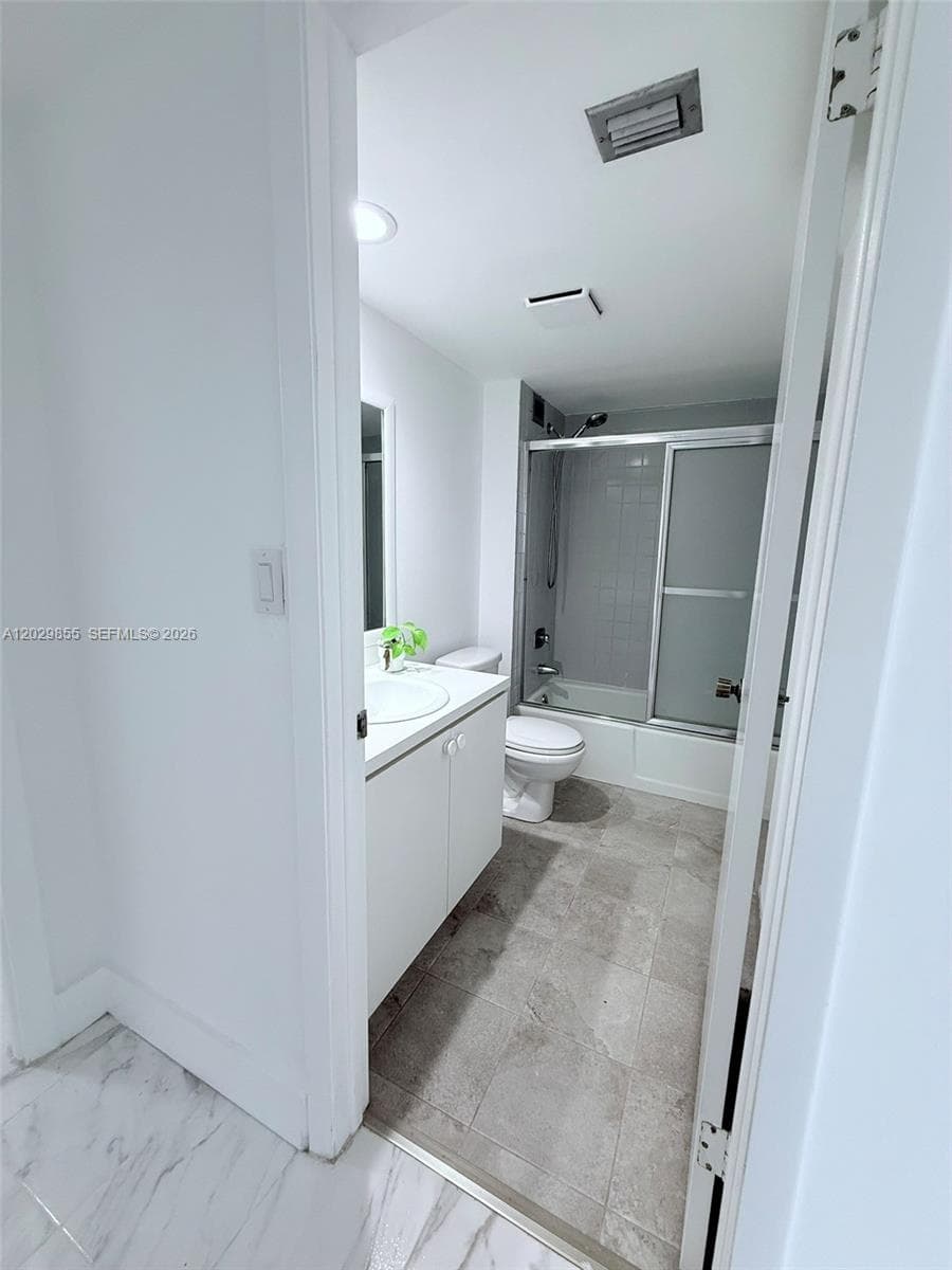 1925 Brickell Ave # D610, Miami FL 33129 — 9