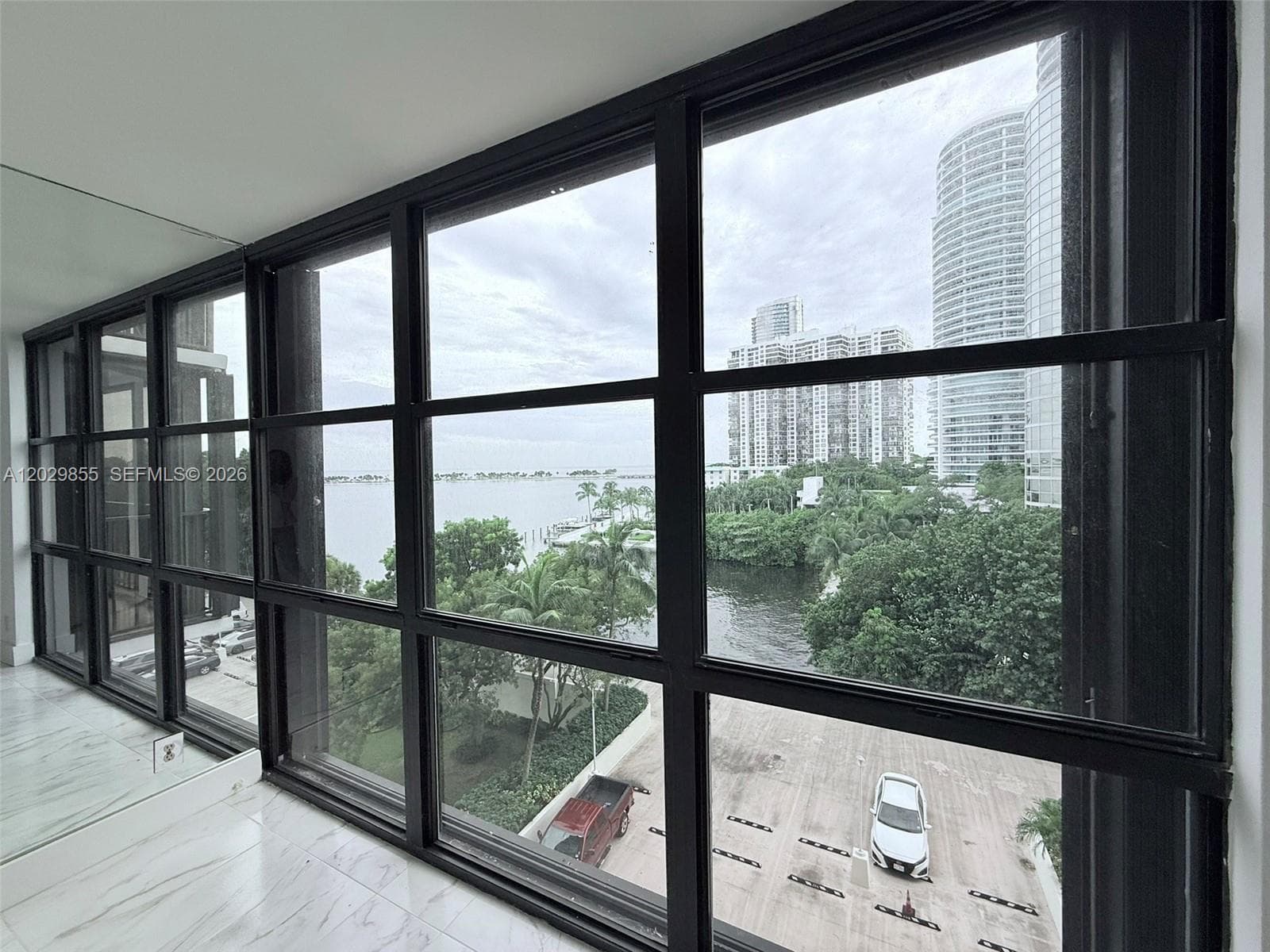 1925 Brickell Ave # D610, Miami FL 33129 — 18