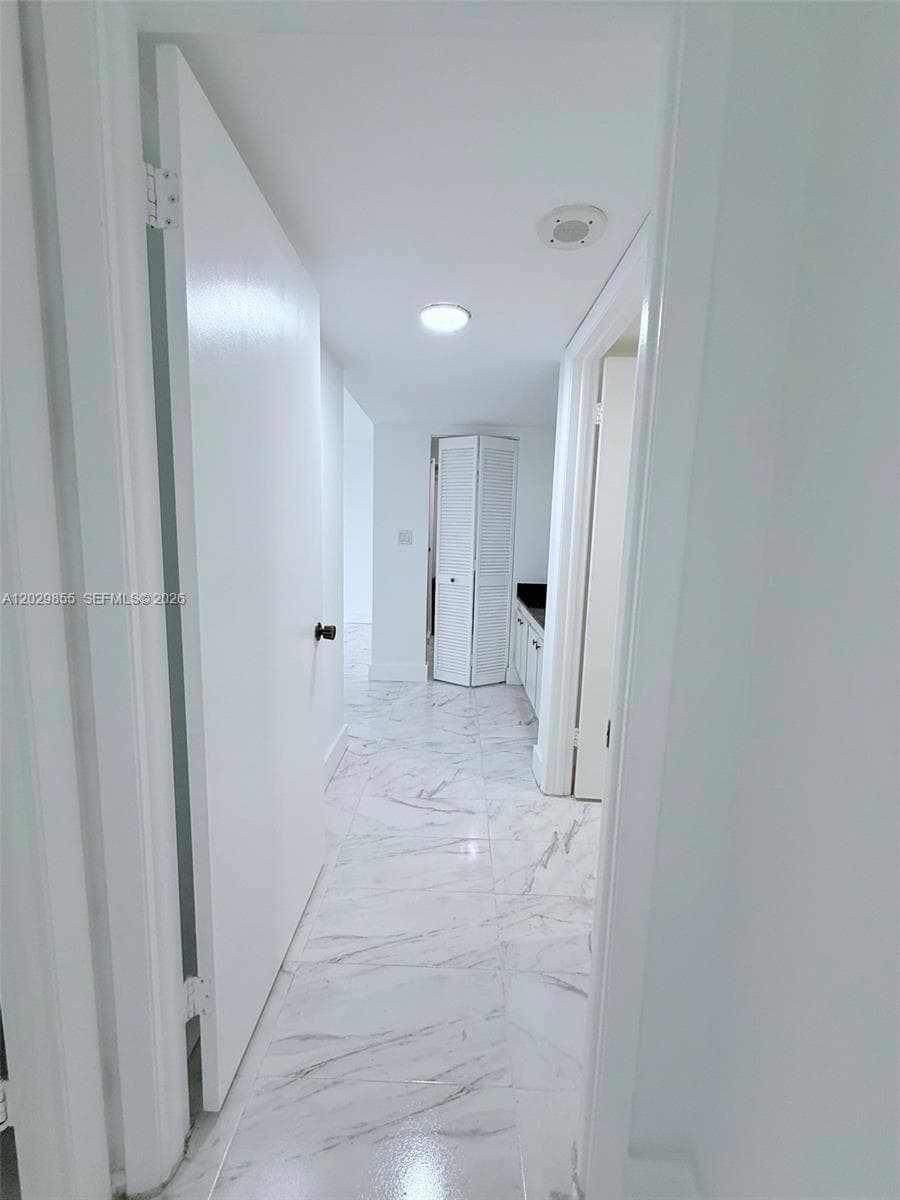 1925 Brickell Ave # D610, Miami FL 33129 — 11