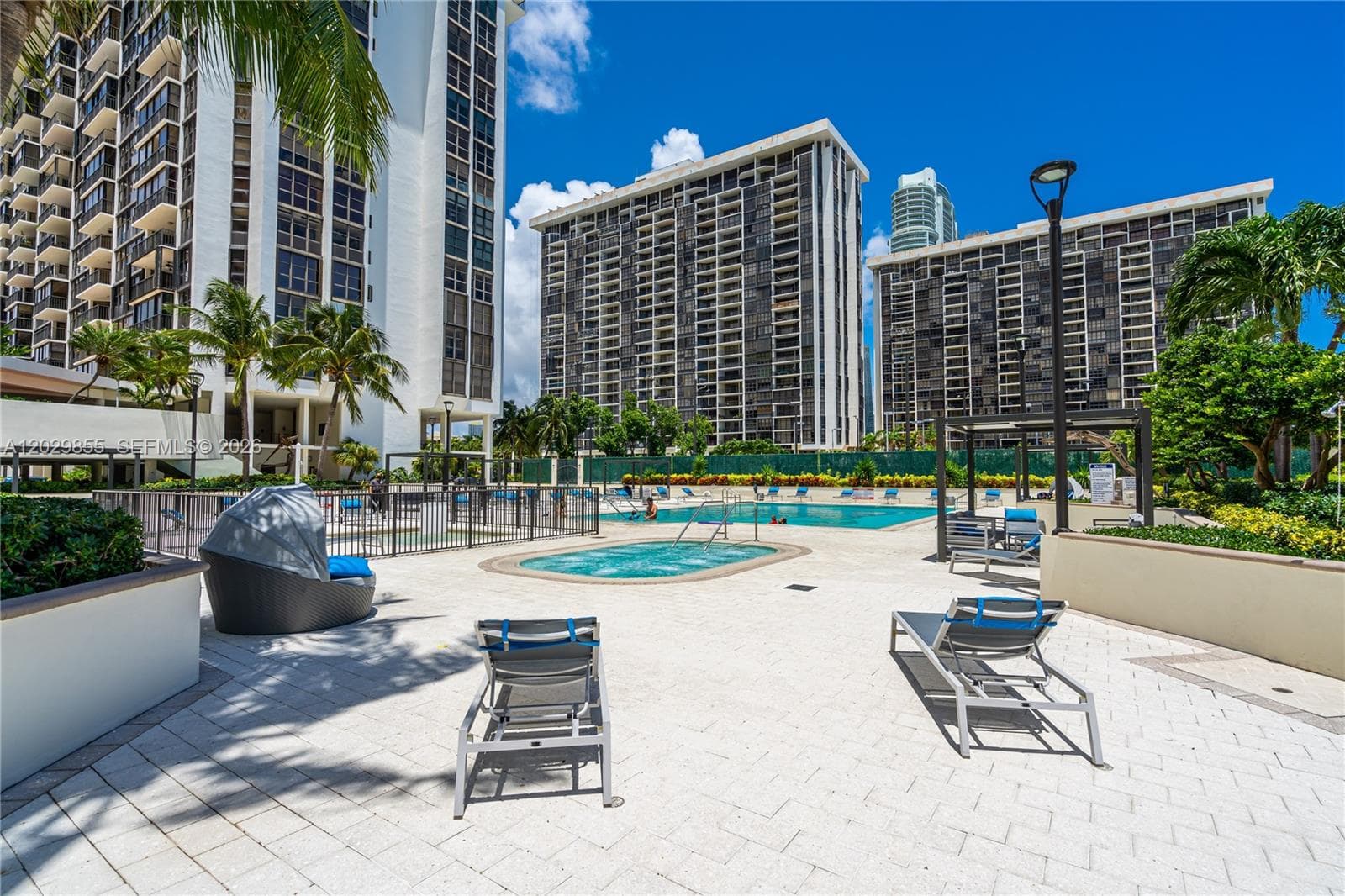 1925 Brickell Ave # D610, Miami FL 33129 — 19