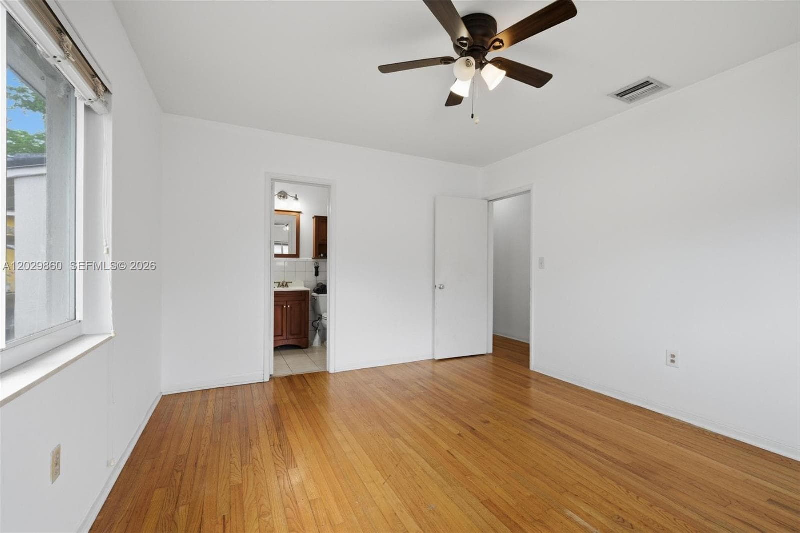 14 NE 108th St, Miami Shores FL 33161 — 18
