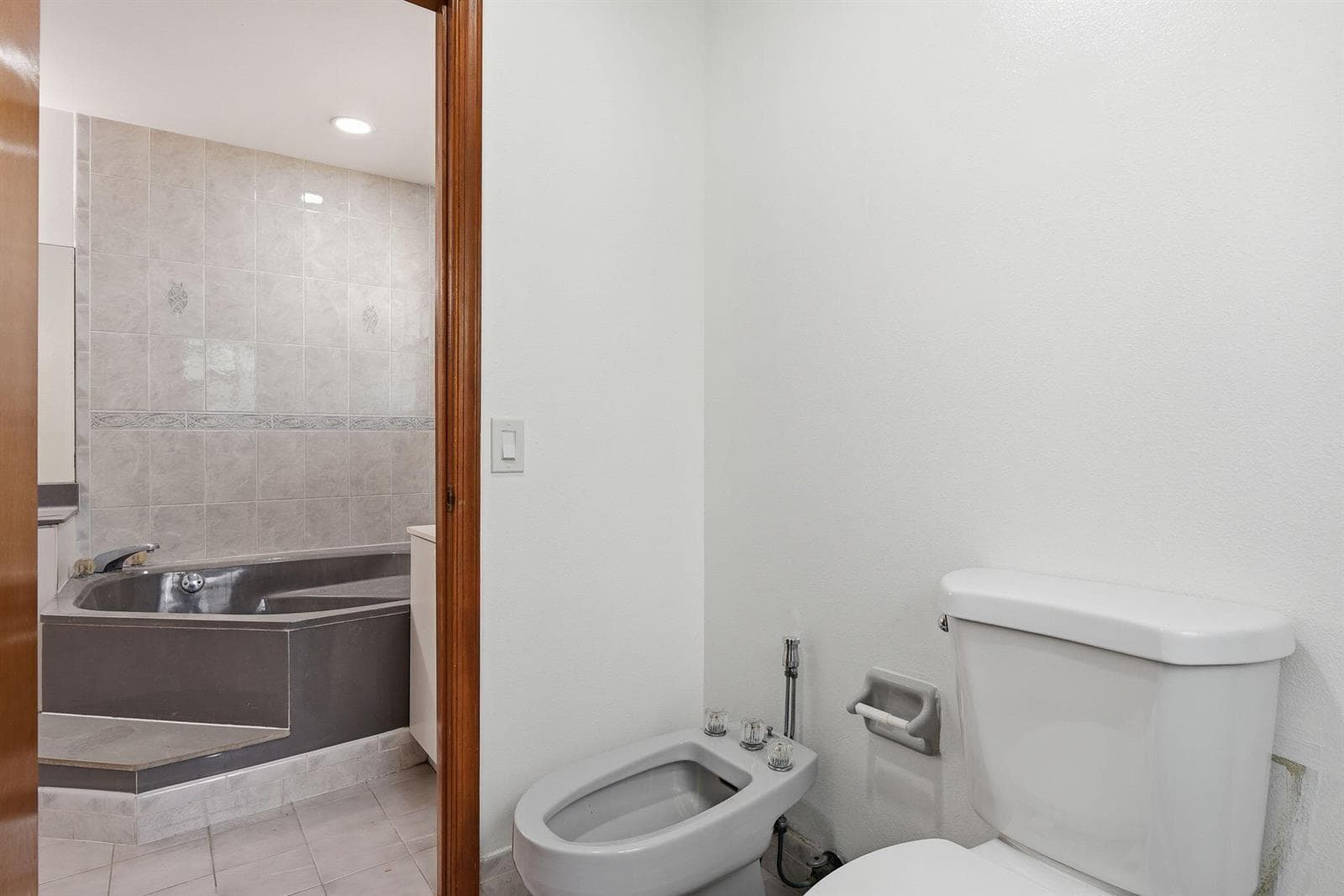 16101 SW 153rd Avenue, Miami FL 33187 — 33