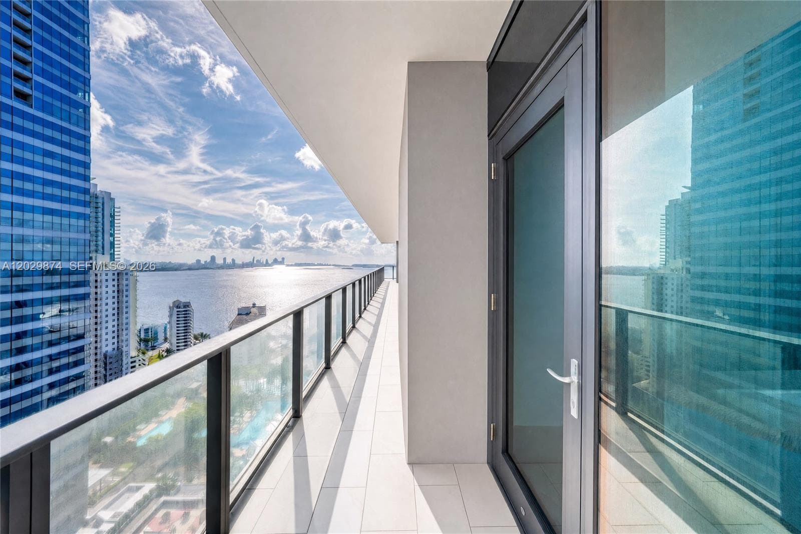 1451 Brickell Ave # 2901, Miami FL 33131 — 23