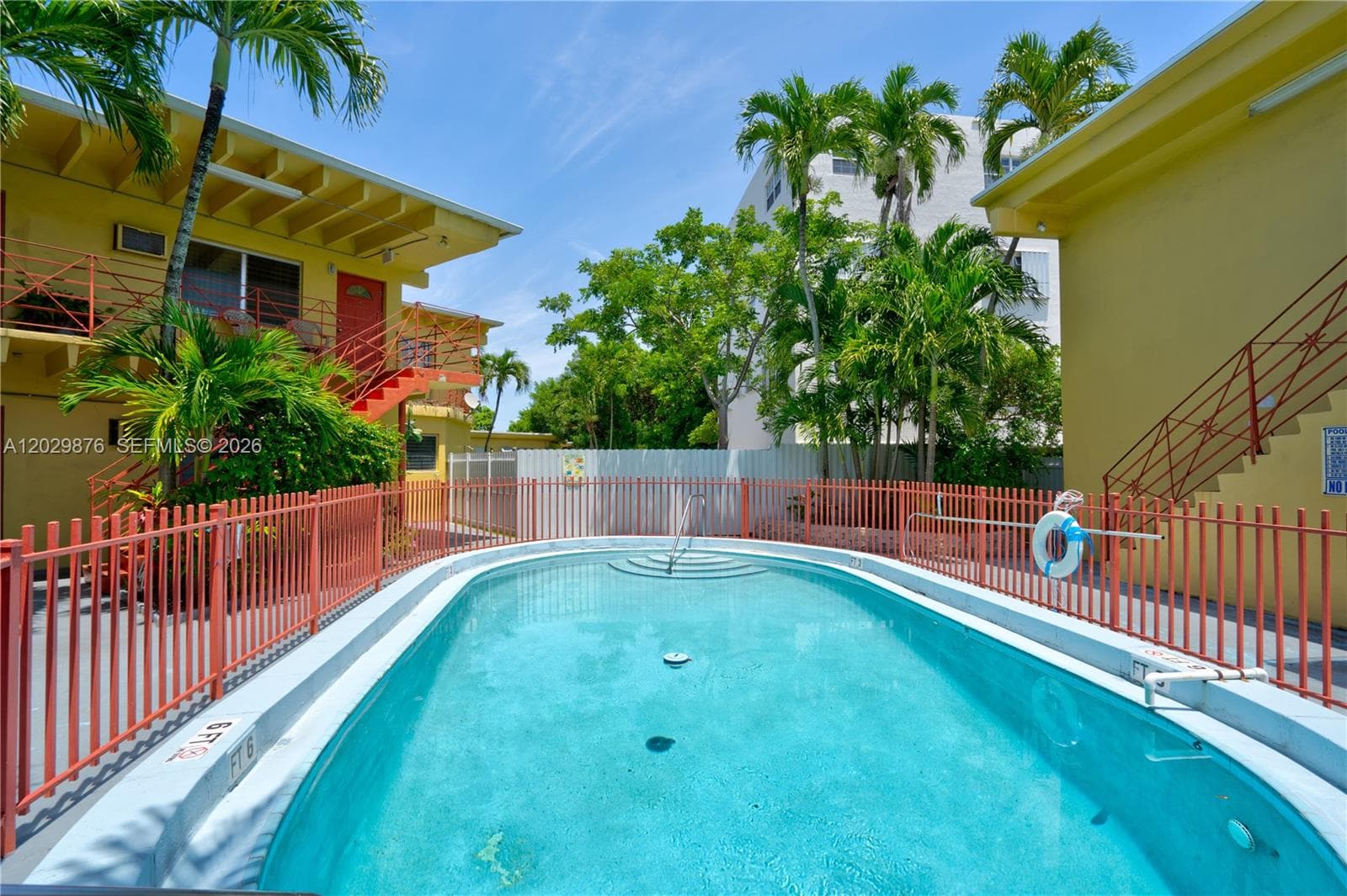 12195 W Dixie Hwy # 6E, North Miami FL 33161 — 1