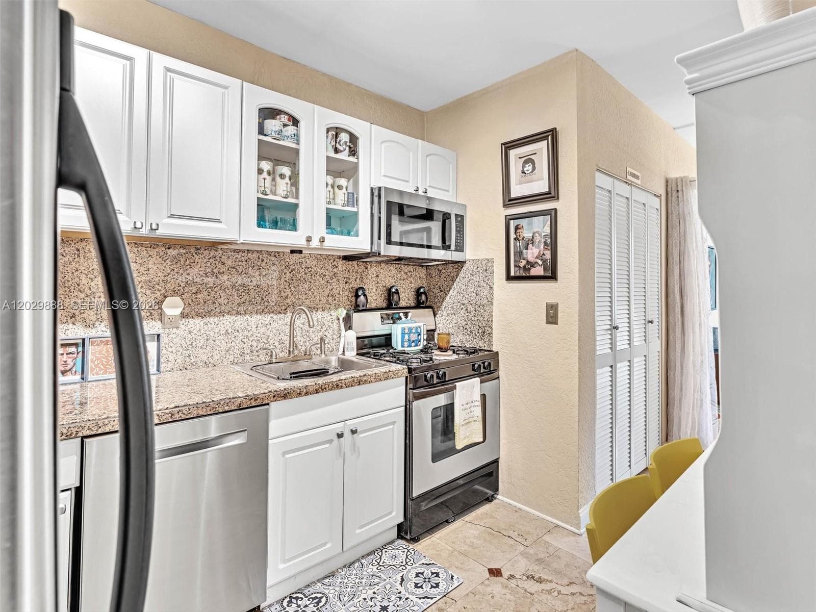 928 Euclid Ave # 2, Miami Beach FL 33139 — 12
