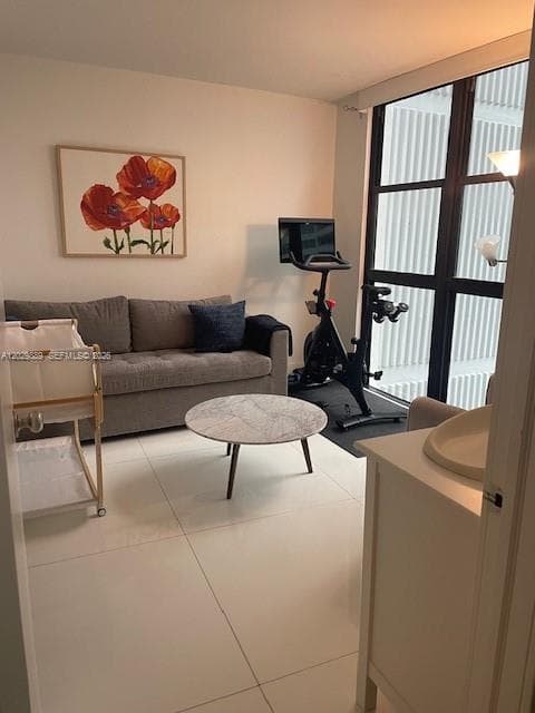 9 Island Ave # 1111, Miami Beach FL 33139 — 12