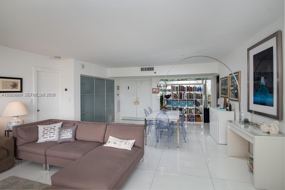 9 Island Ave # 1111, Miami Beach FL 33139 — 3