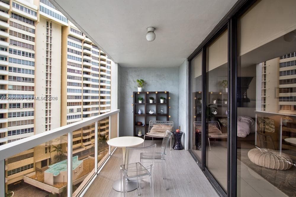 9 Island Ave # 1111, Miami Beach FL 33139 — 5