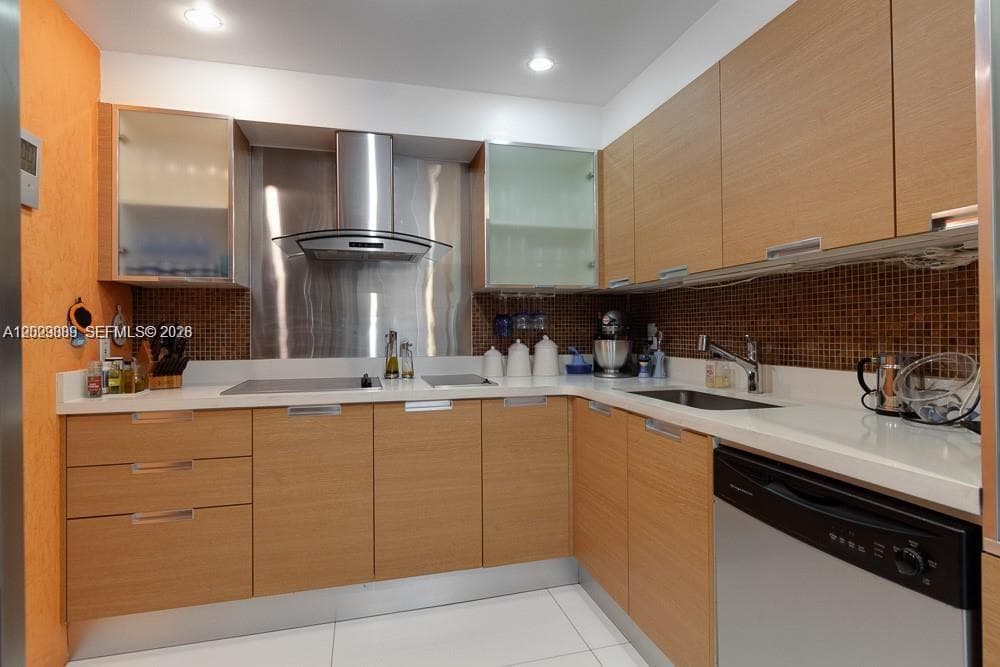 9 Island Ave # 1111, Miami Beach FL 33139 — 8