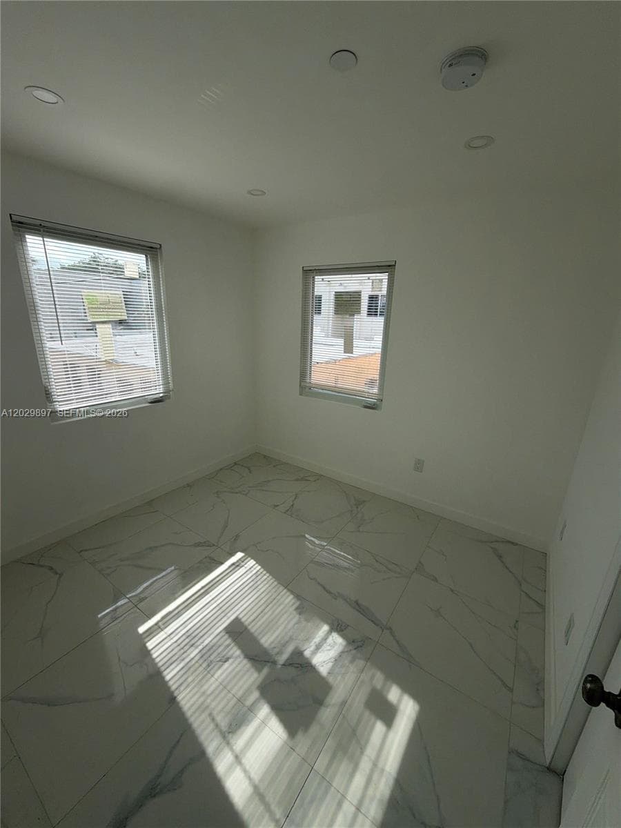 729 SW 3rd St # 4, Miami FL 33130 — 7