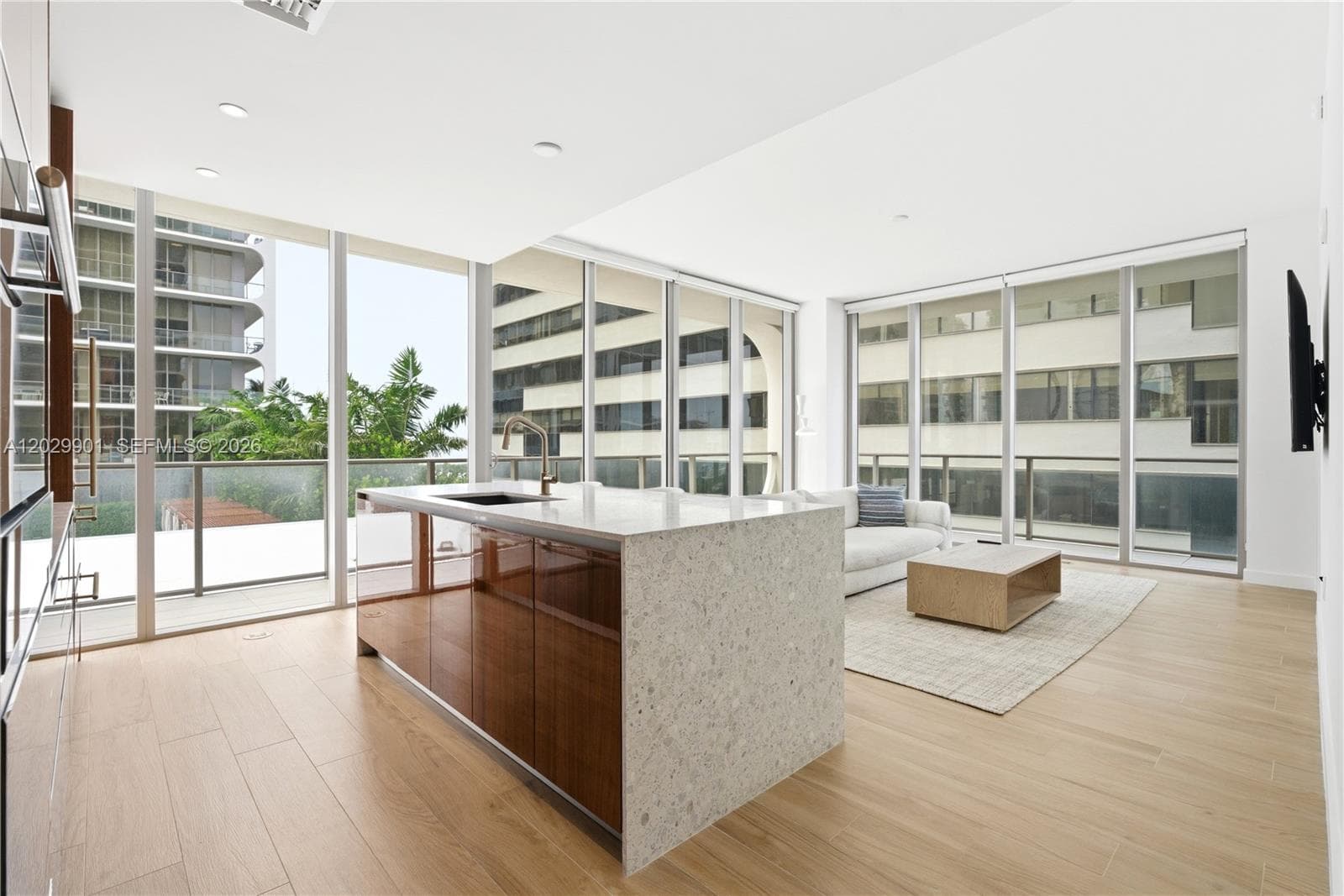 2678 Tigertail Ave # 911, Miami FL 33133 — 27