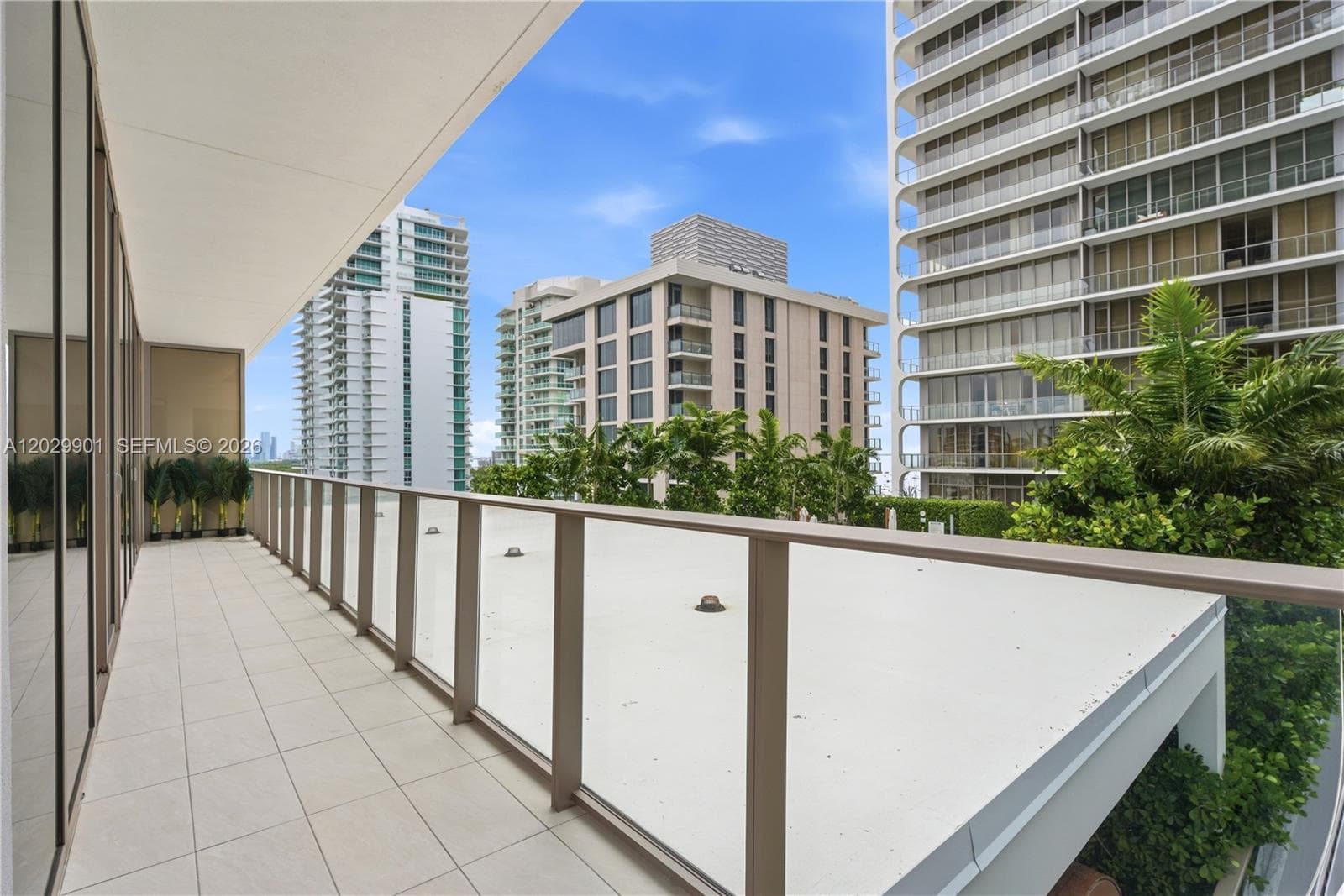 2678 Tigertail Ave # 911, Miami FL 33133 — 26