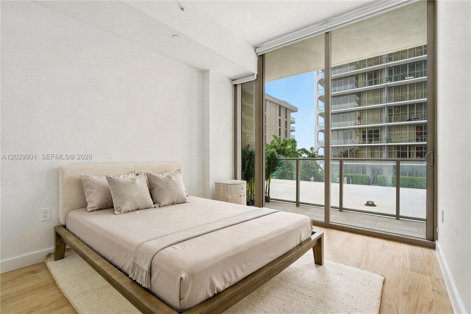 2678 Tigertail Ave # 911, Miami FL 33133 — 11