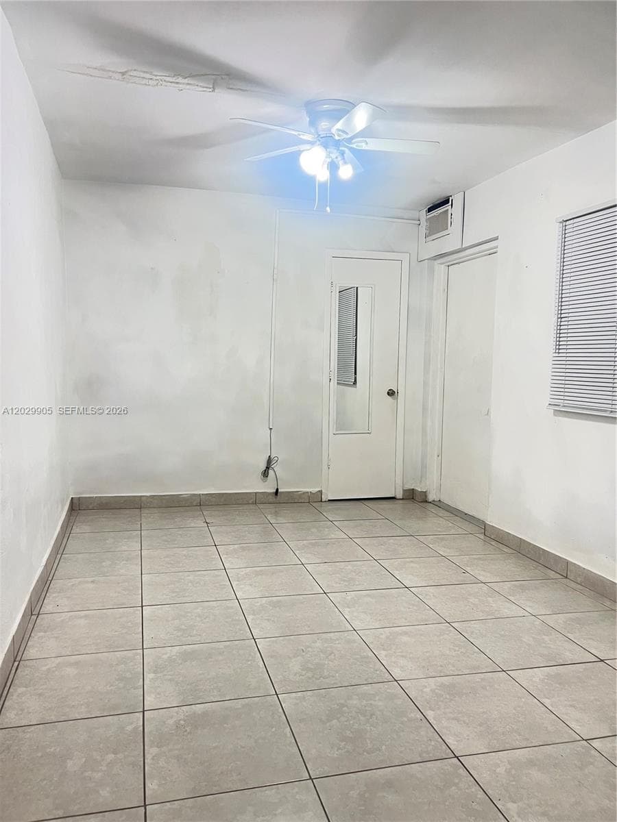 1401 E 8th Ave, Hialeah FL 33010 — 13