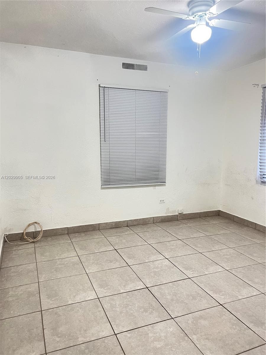 1401 E 8th Ave, Hialeah FL 33010 — 15