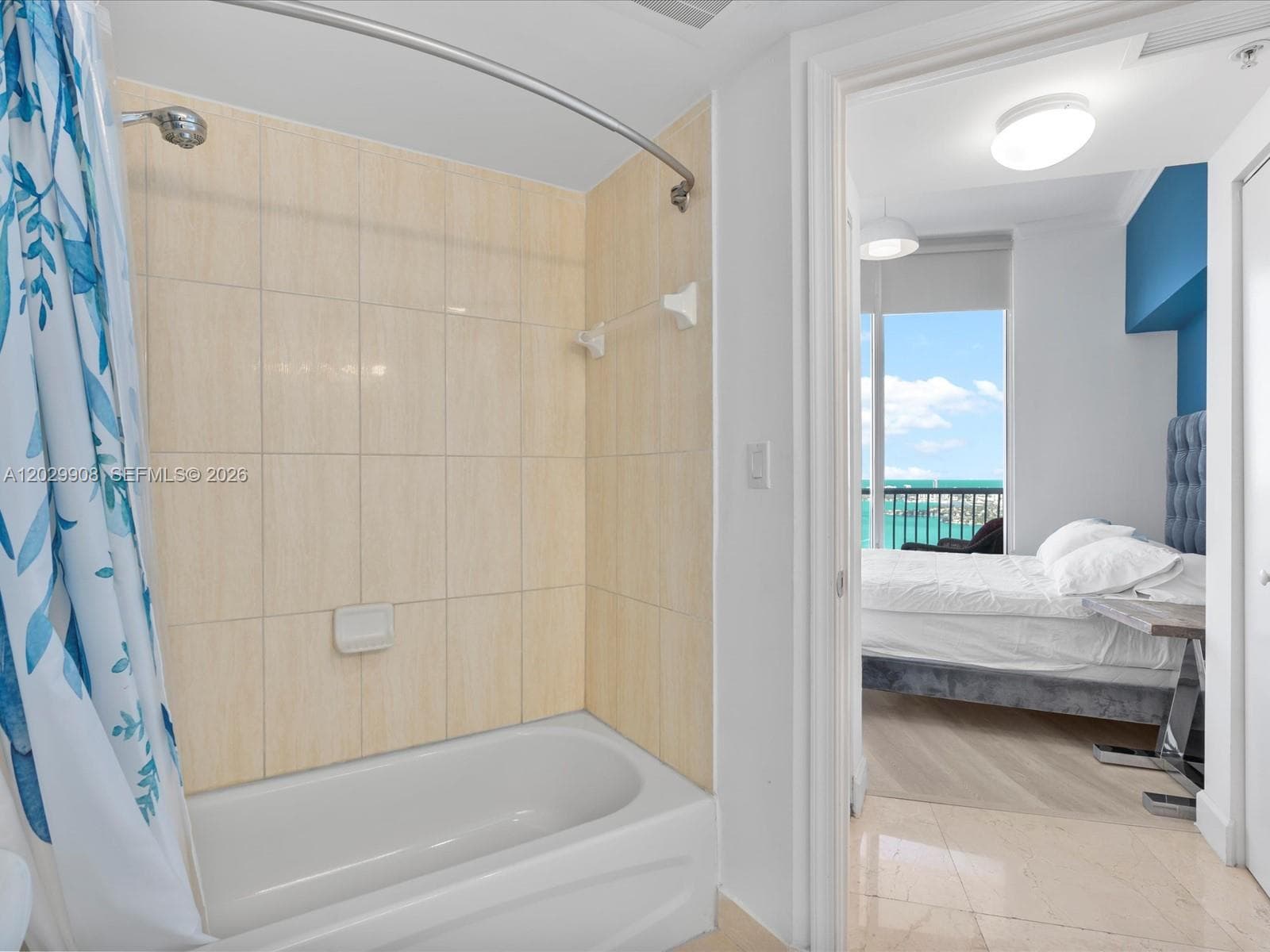 1750 N Bayshore Dr # 5601, Miami FL 33132 — 21