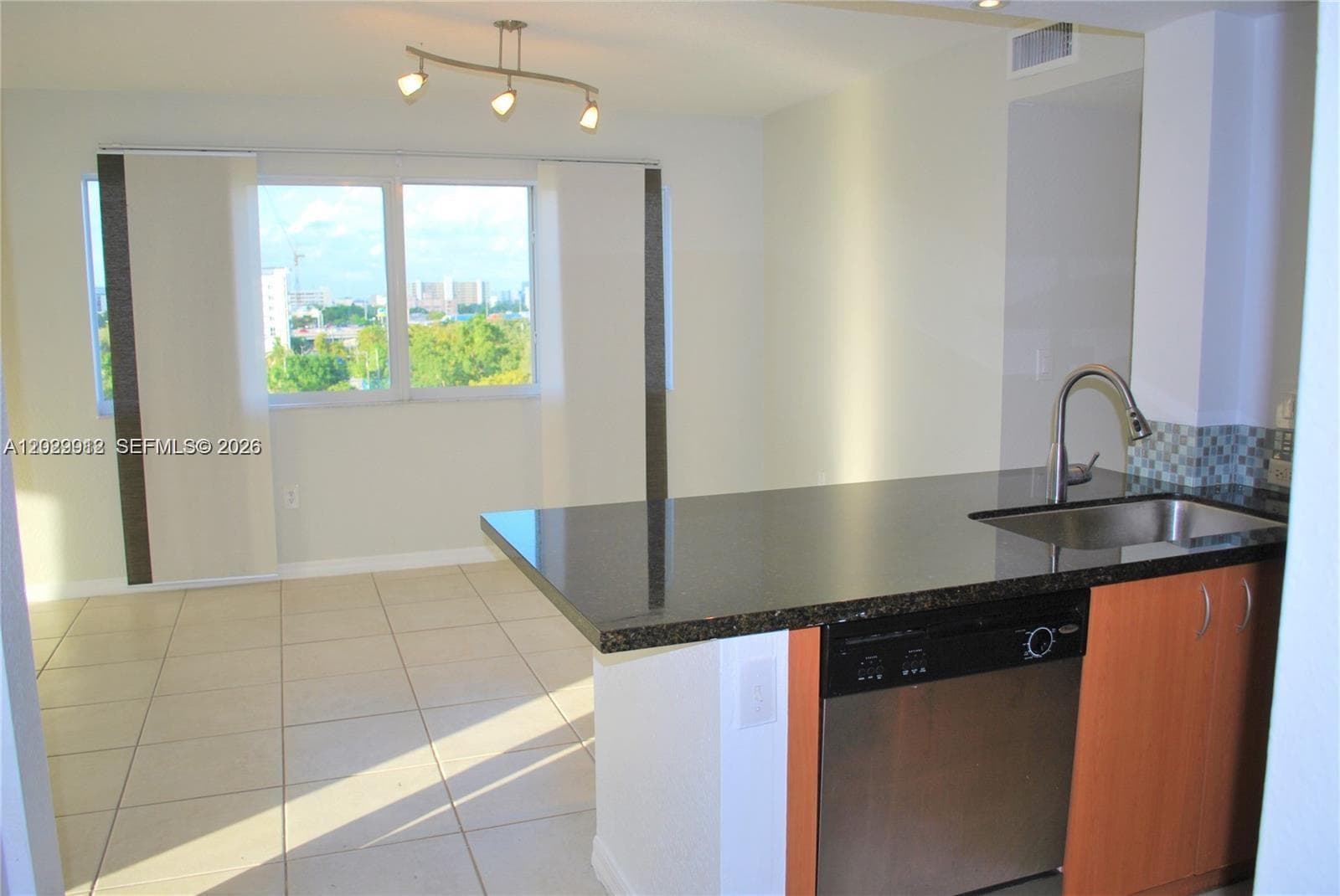 816 NW 11th St # 801, Miami FL 33136 — 8