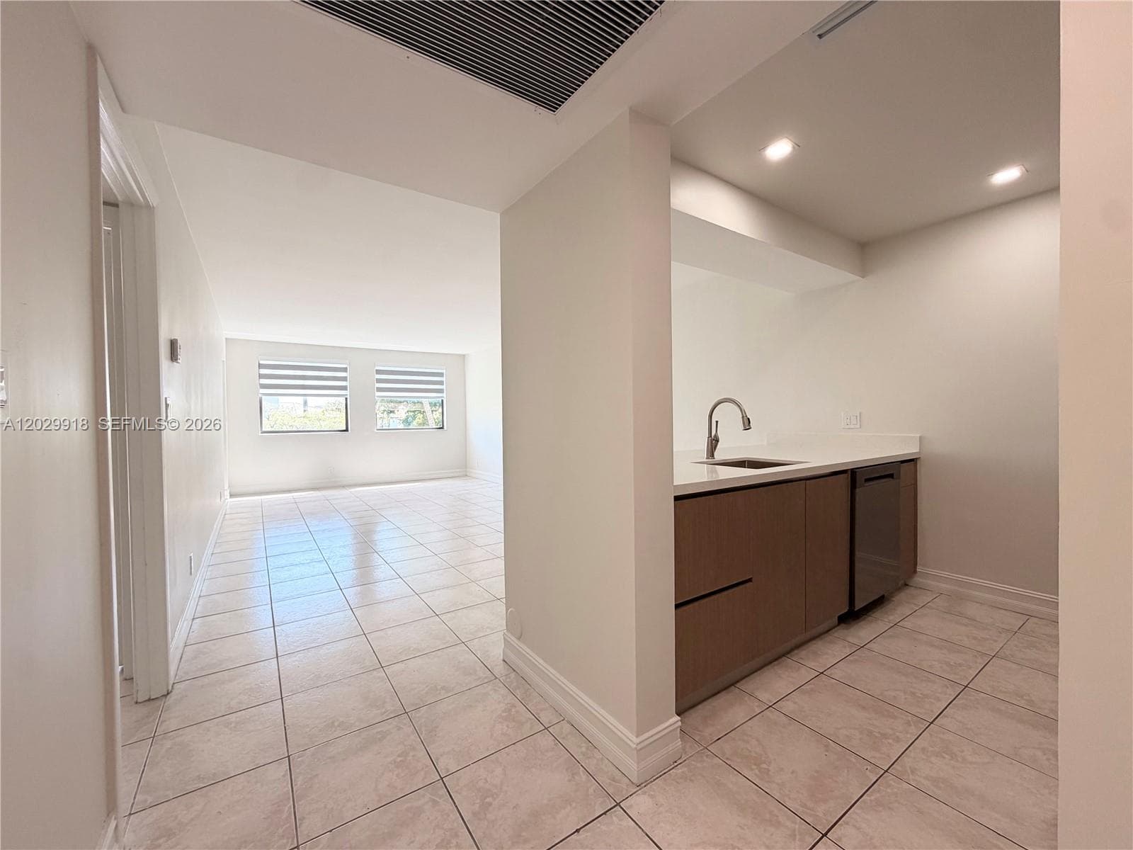 8100 Geneva Ct # 345, Doral FL 33166 — 2