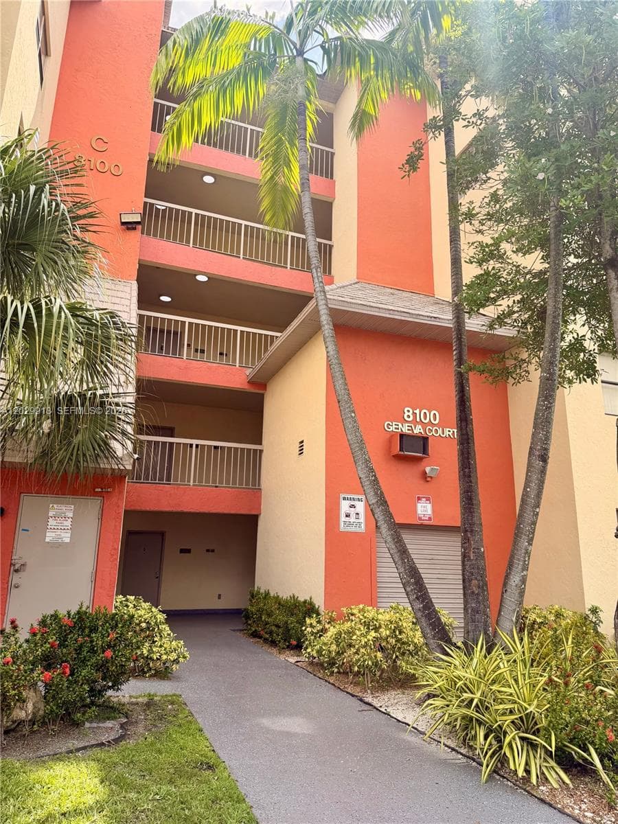 8100 Geneva Ct # 345, Doral FL 33166 — 12