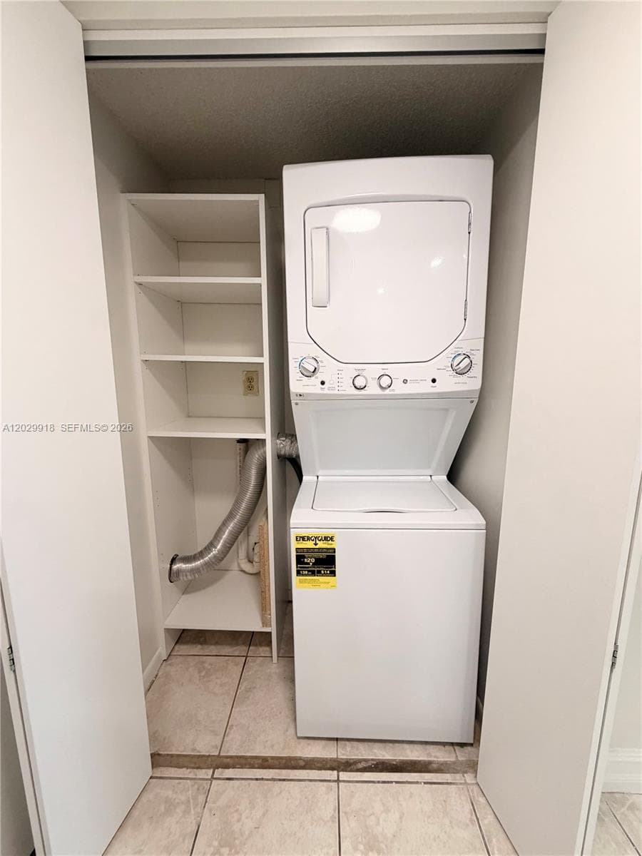 8100 Geneva Ct # 345, Doral FL 33166 — 7
