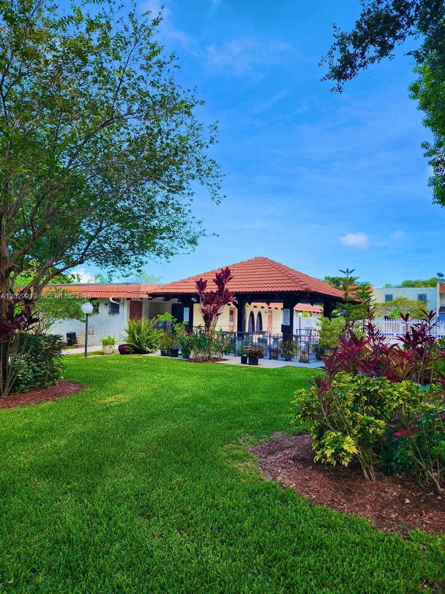8701 SW 141st St # H6, Palmetto Bay FL 33176 — 10